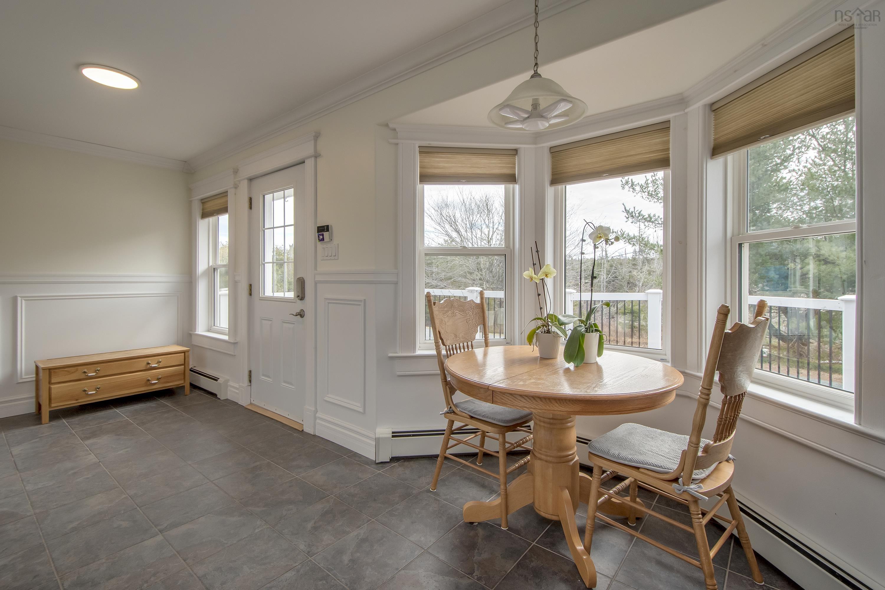 11 Old Cabin Lake Road photo #6