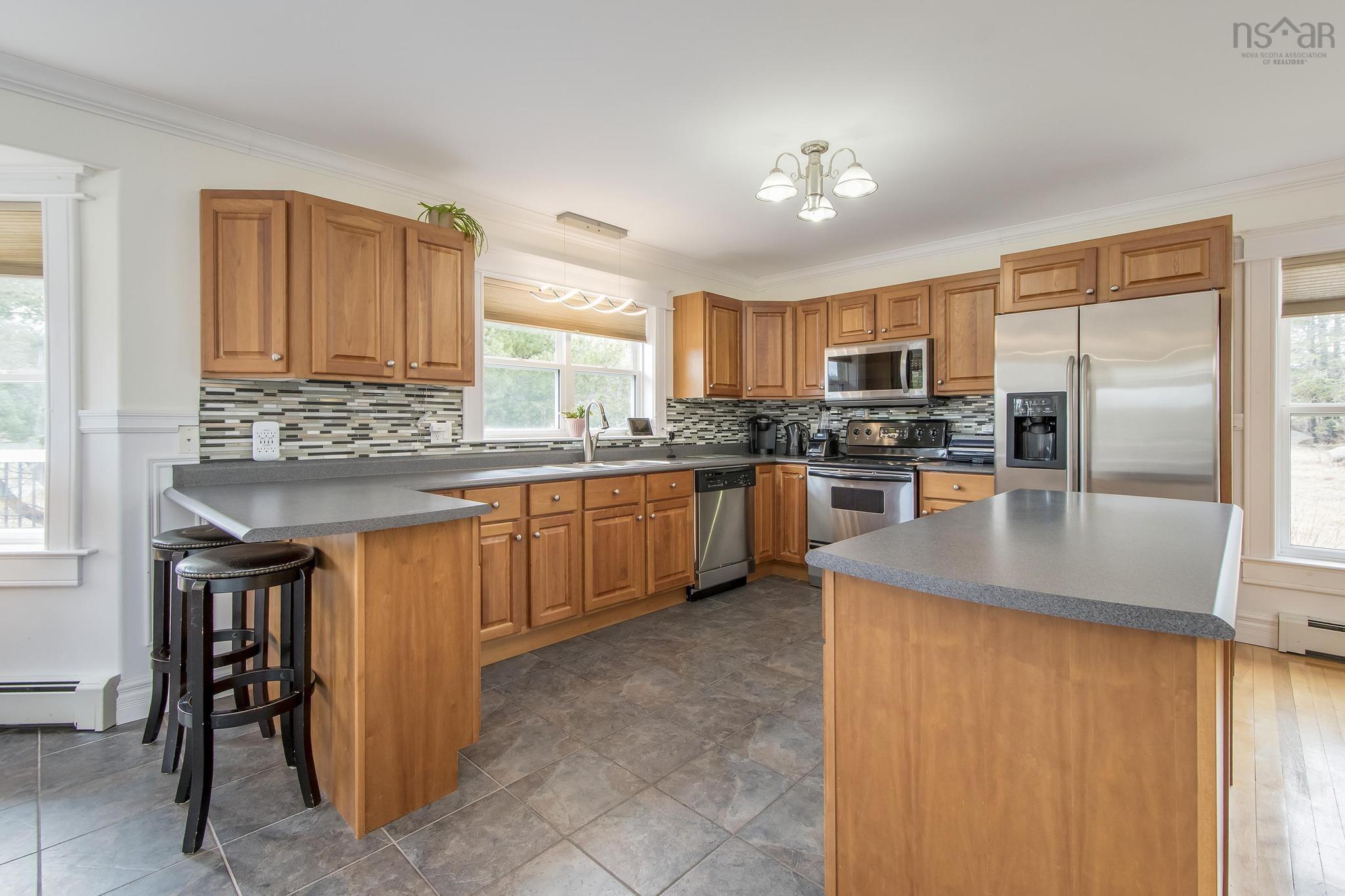 11 Old Cabin Lake Road photo #7