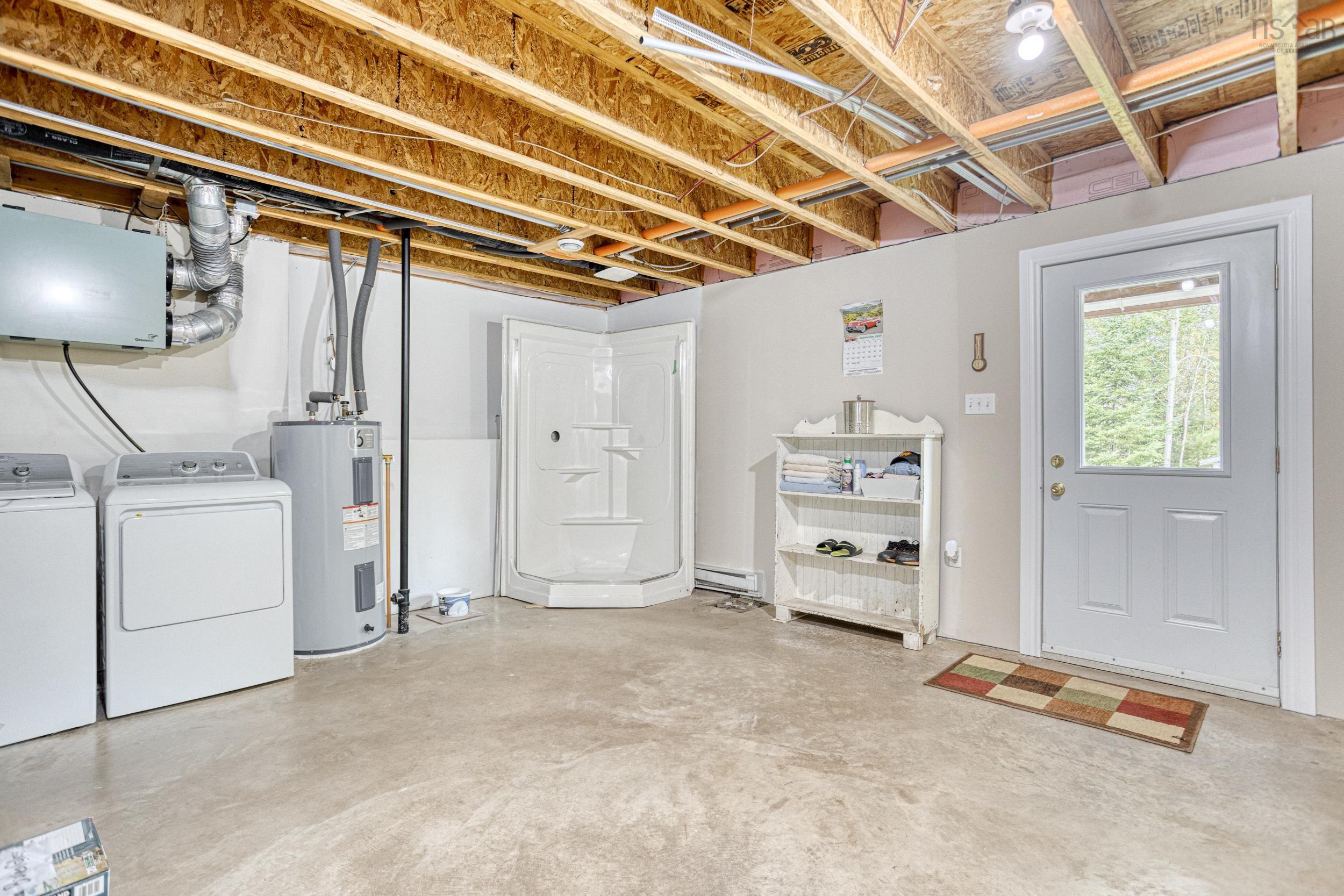 329 Grono Road photo #19