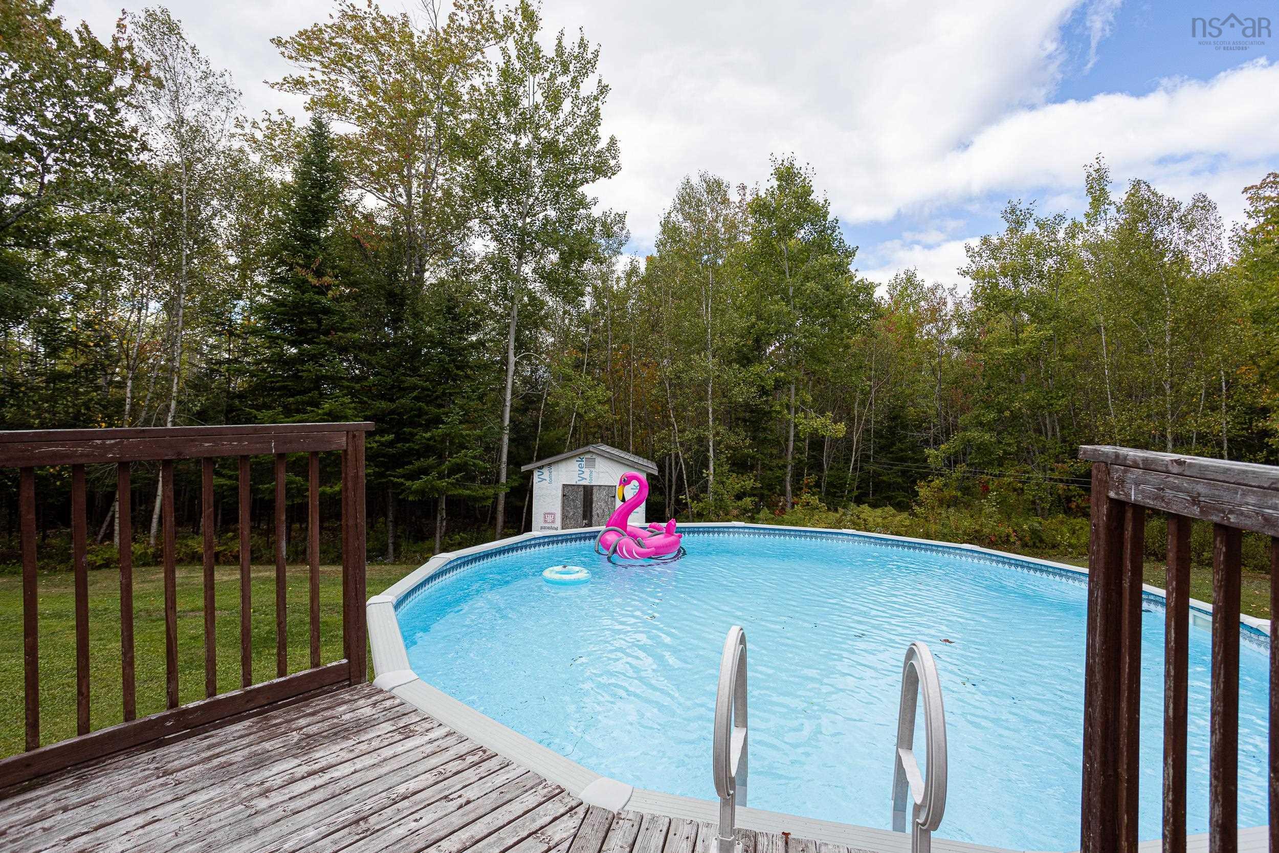 329 Grono Road photo #31