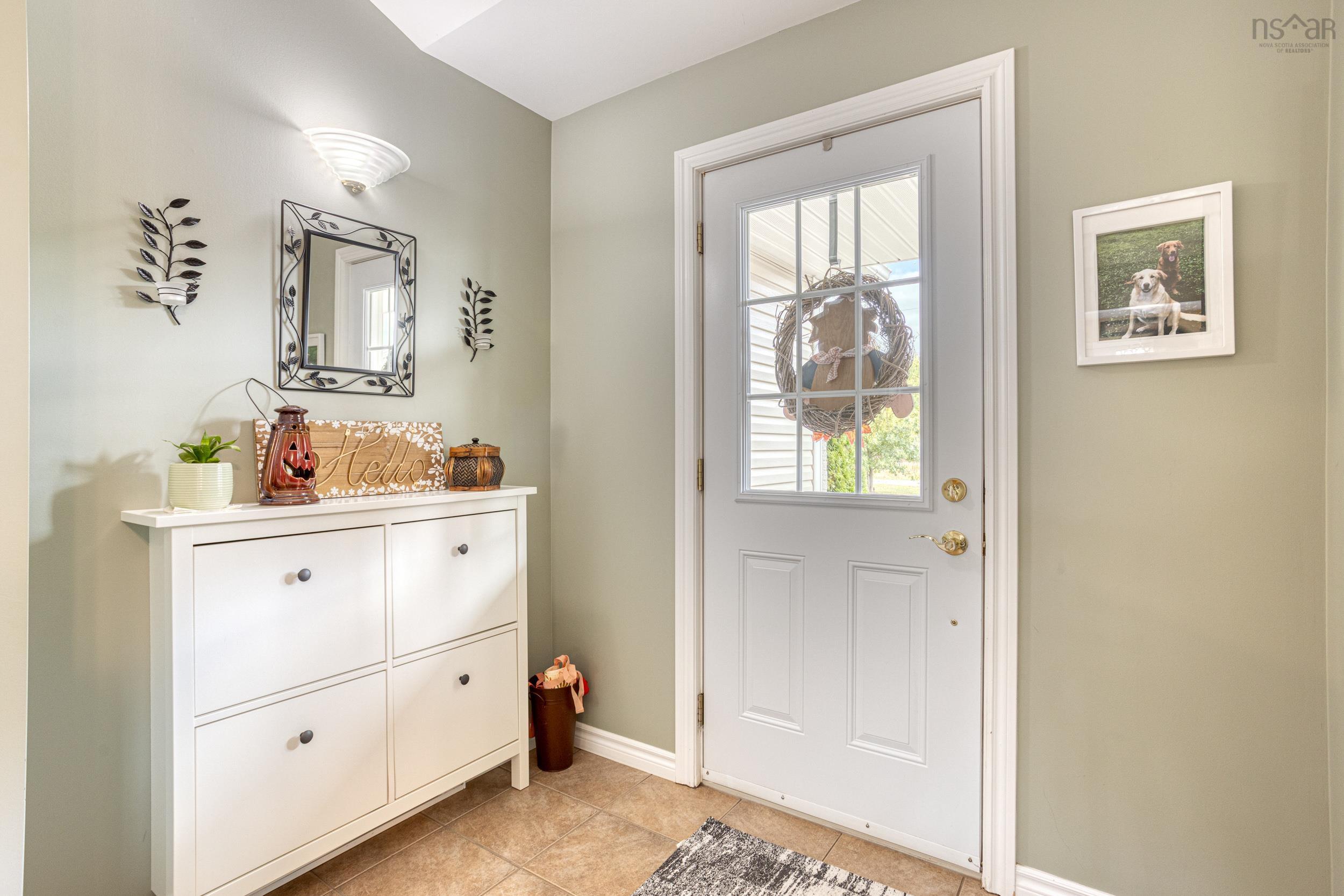 329 Grono Road photo #33