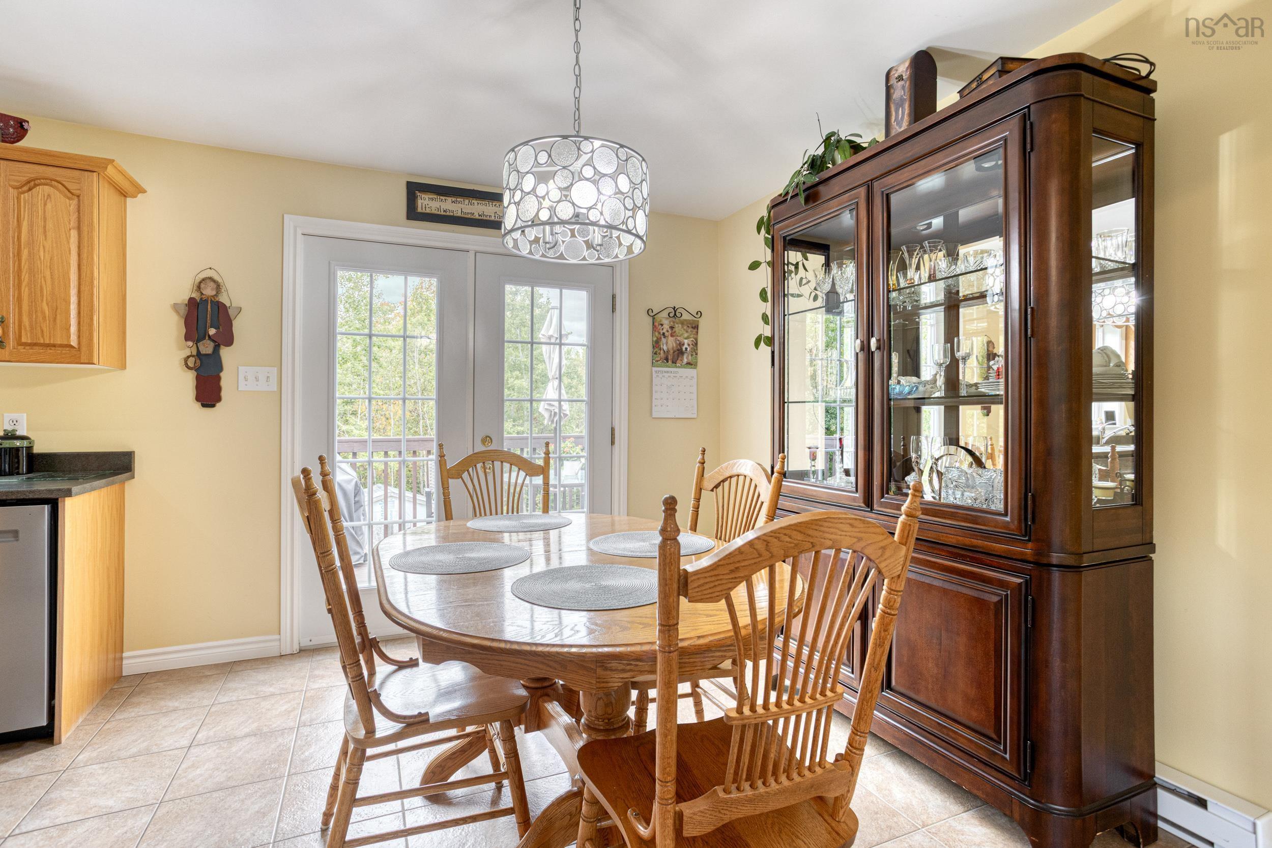 329 Grono Road photo #36