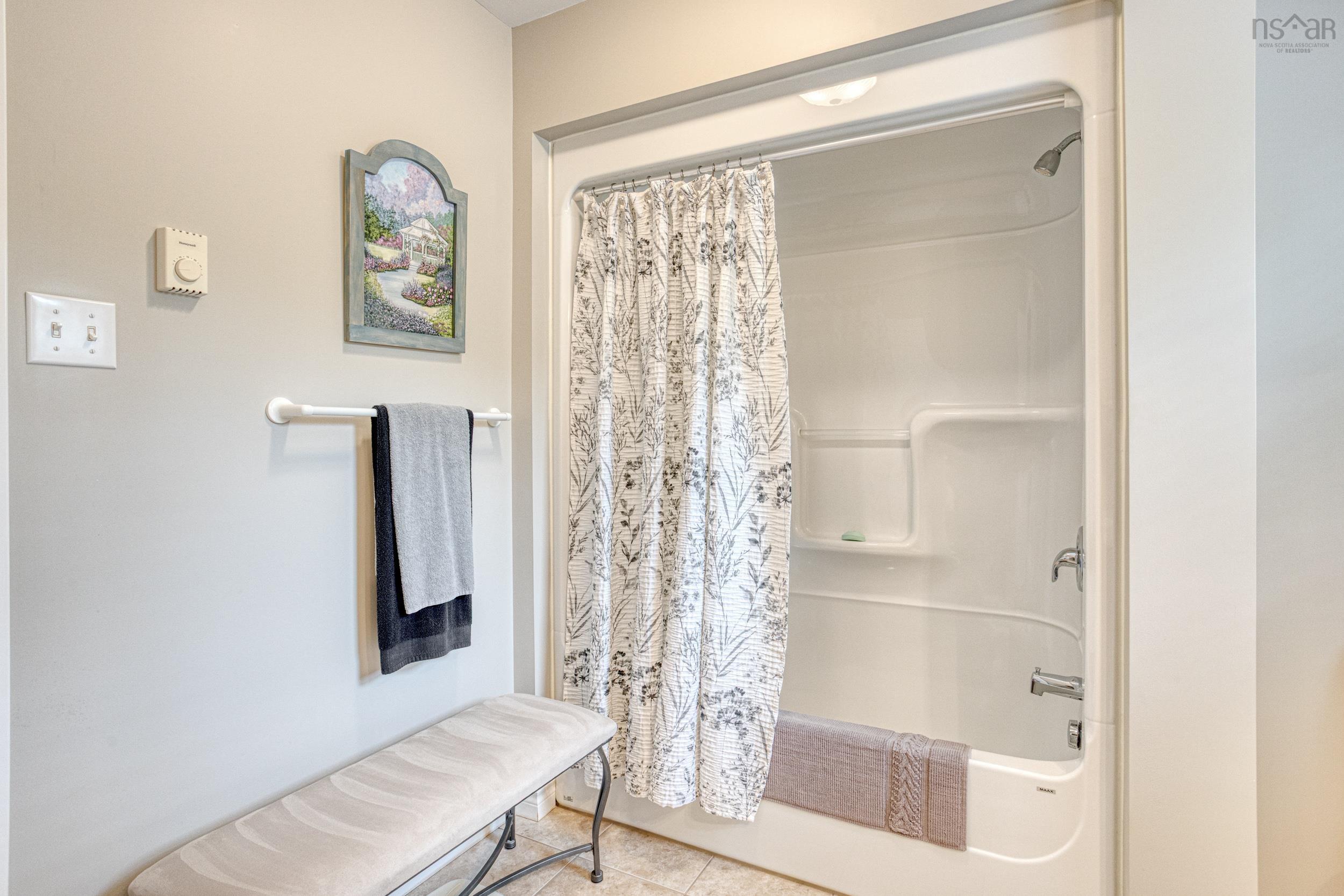 329 Grono Road photo #46