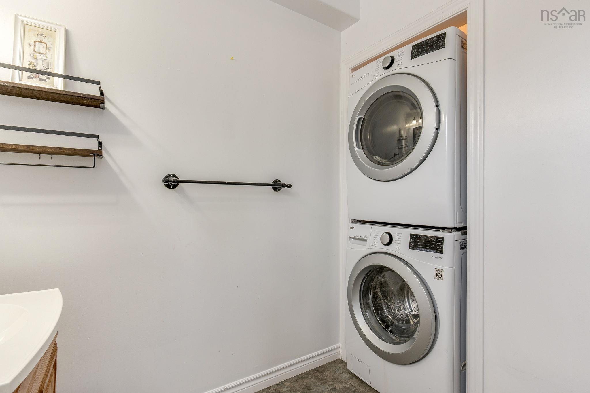 452 East Chezzetcook Road photo #21