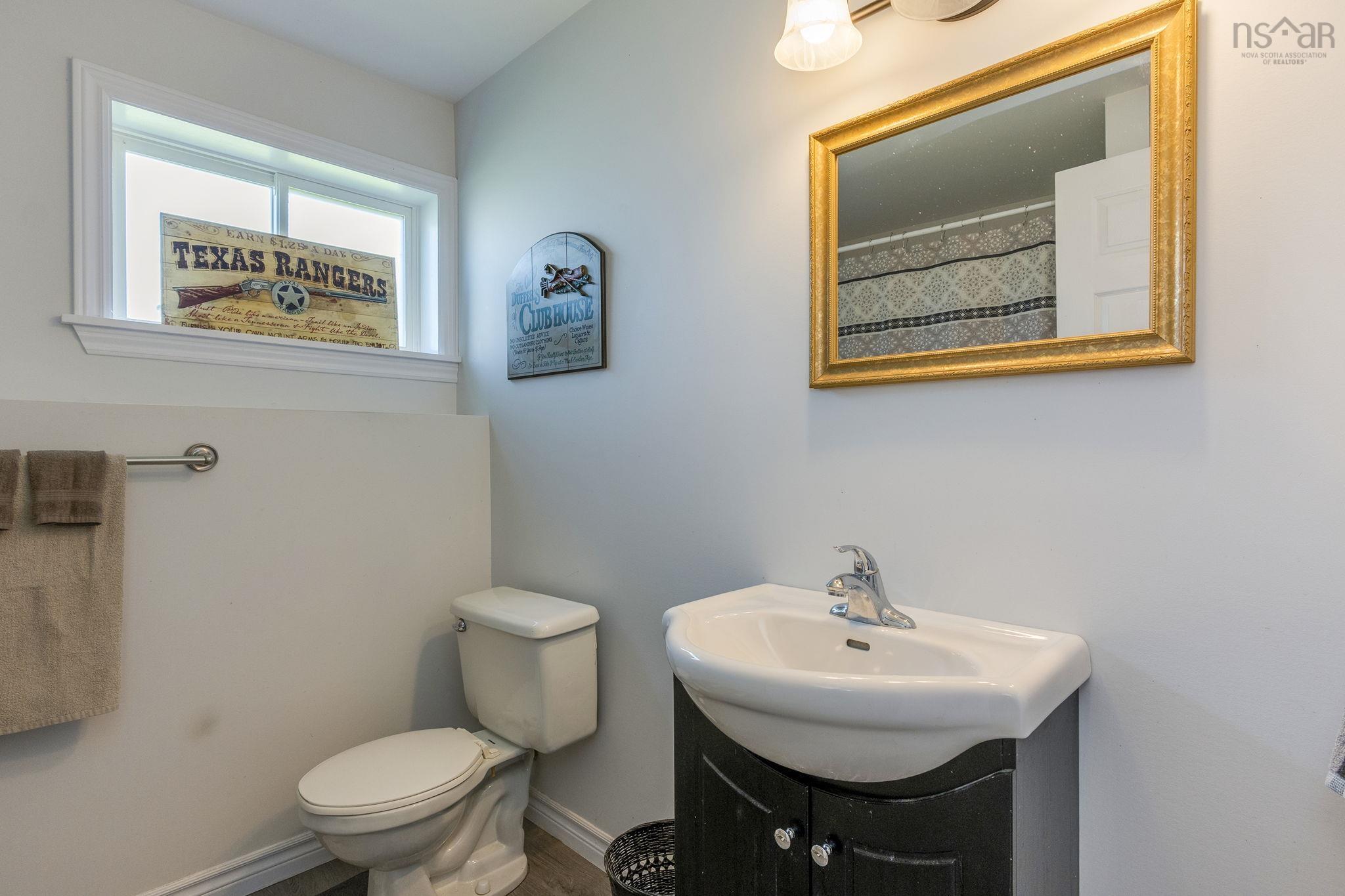 452 East Chezzetcook Road photo #24