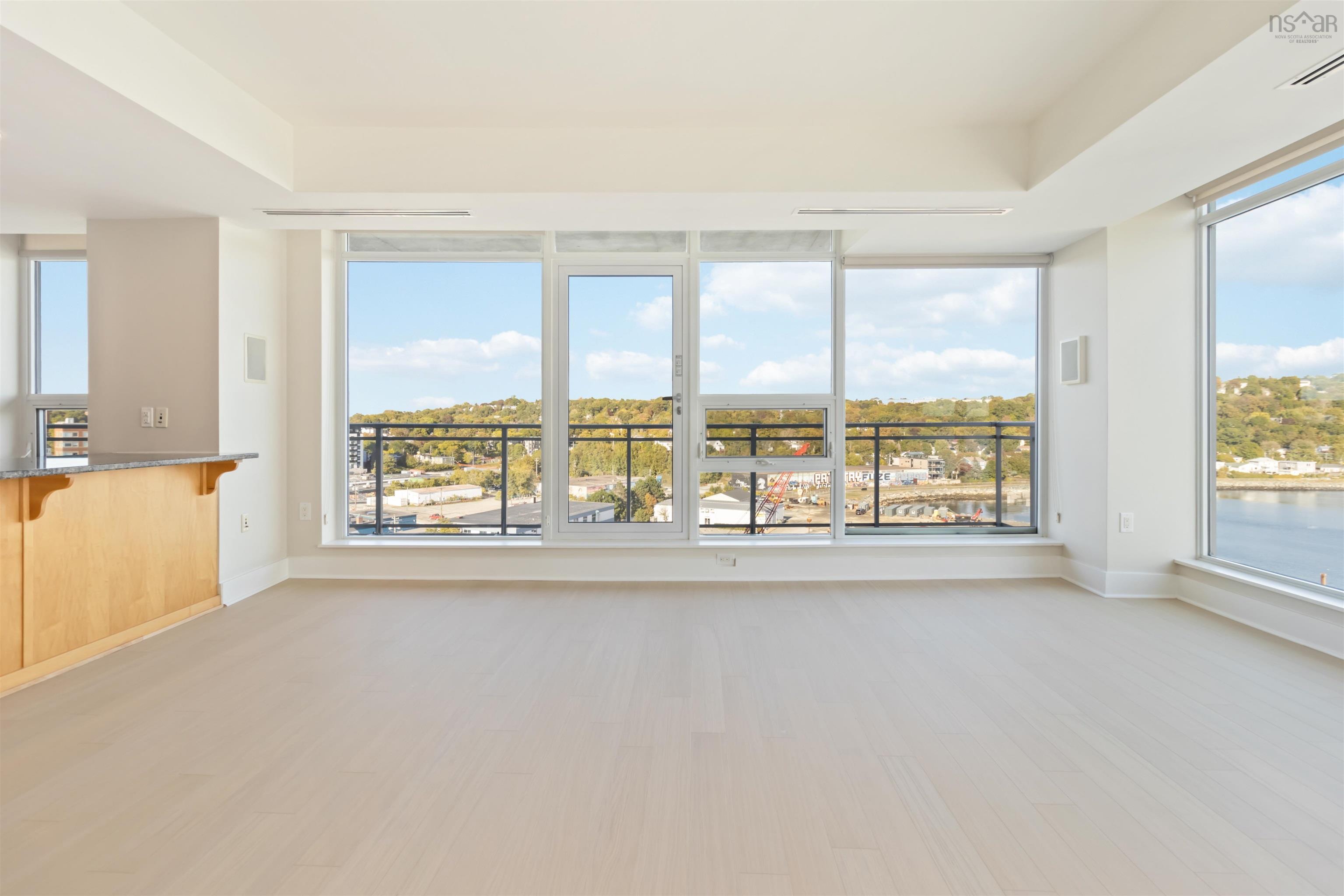 902 31 Kings Wharf Place photo #16