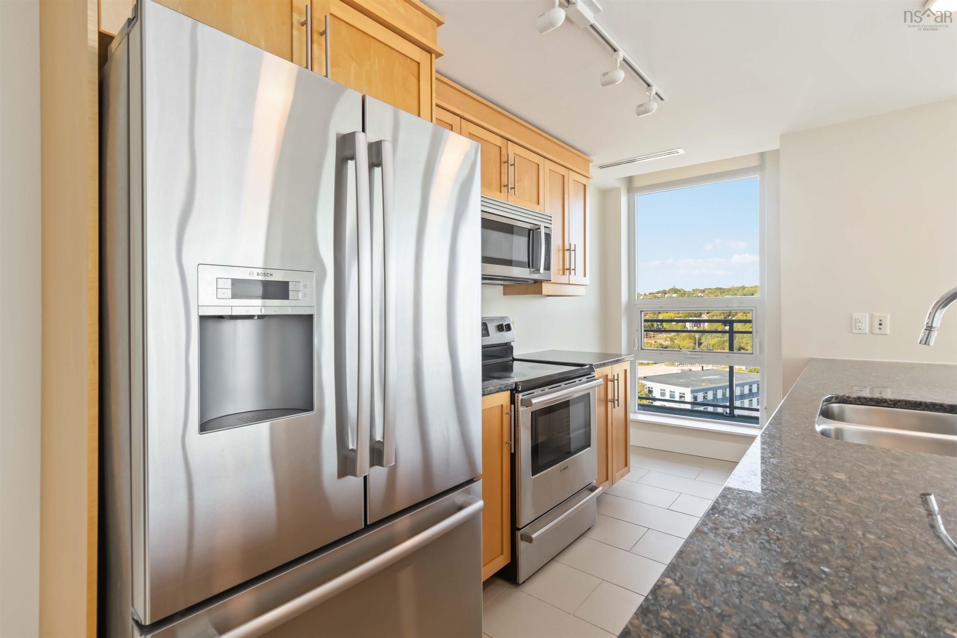 902 31 Kings Wharf Place photo #19