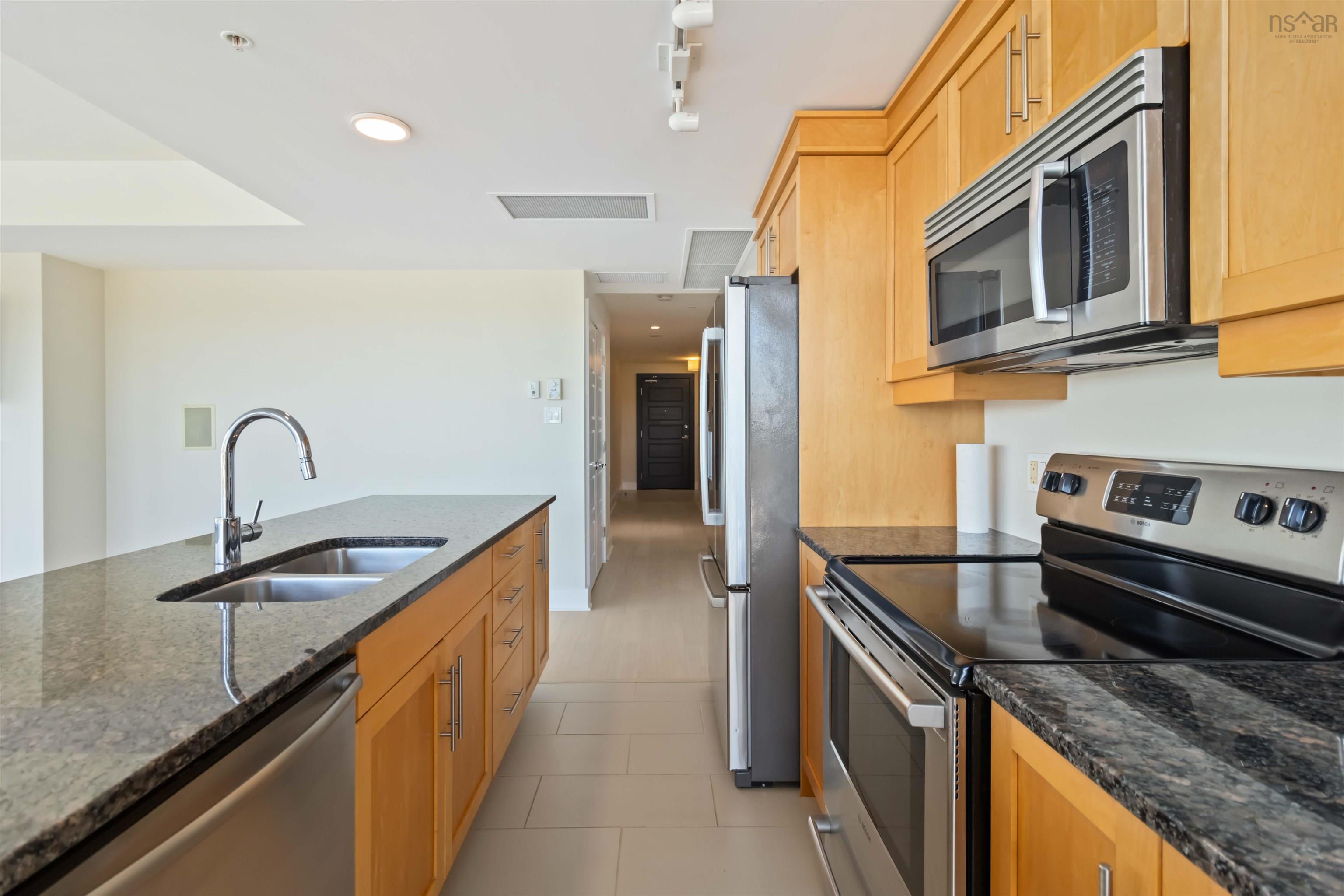 902 31 Kings Wharf Place photo #23