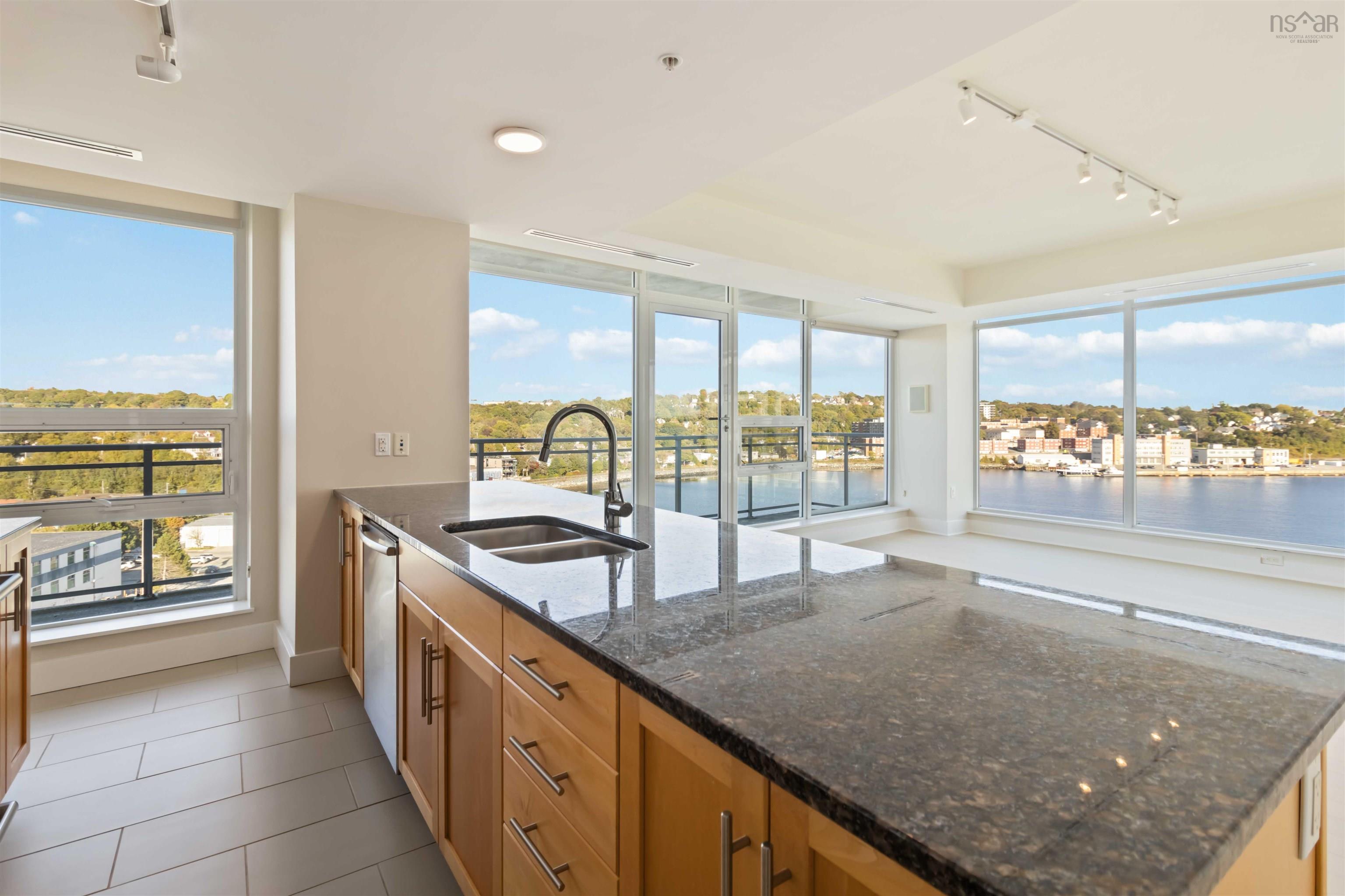 902 31 Kings Wharf Place photo #26