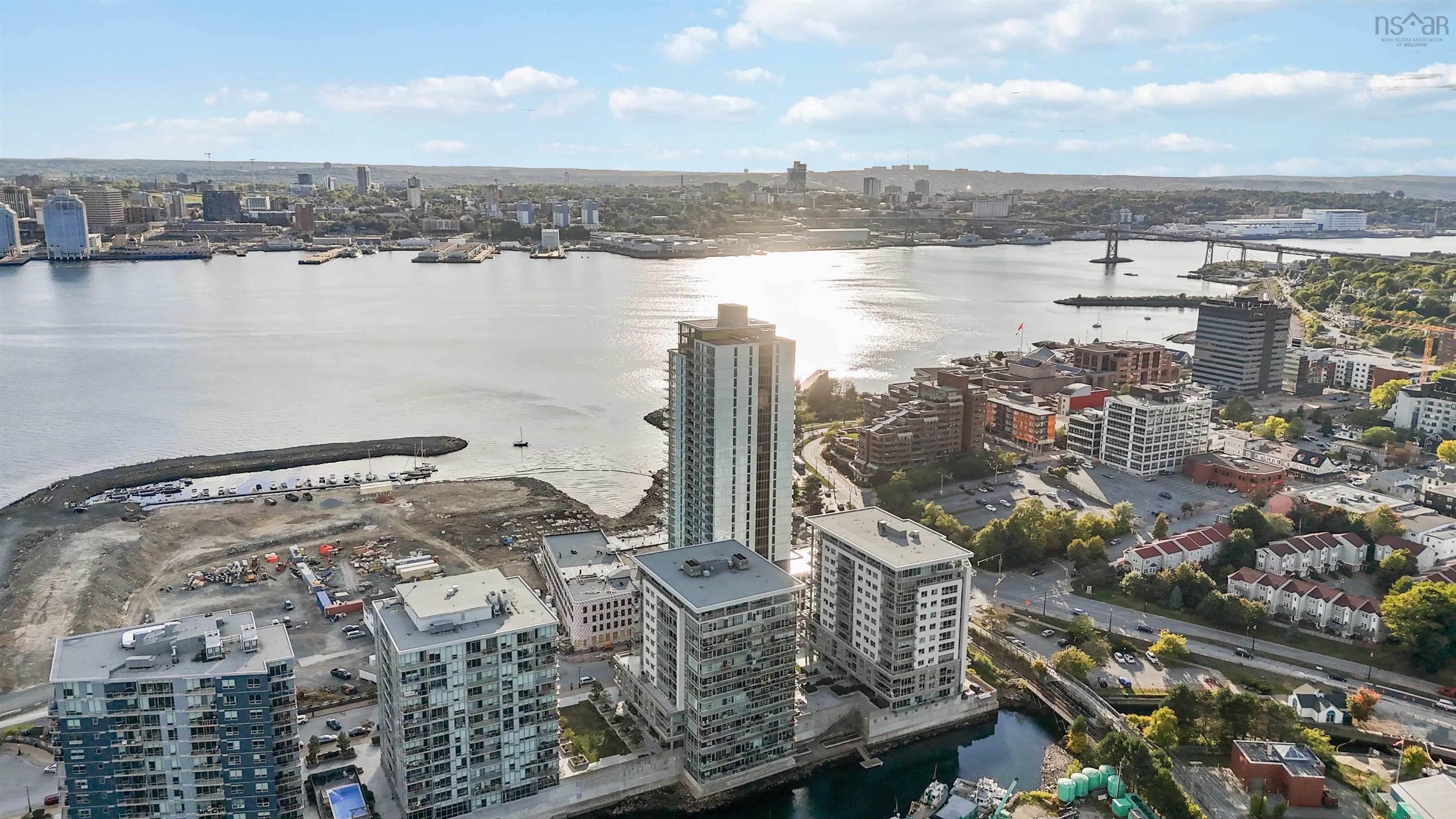 902 31 Kings Wharf Place photo #45