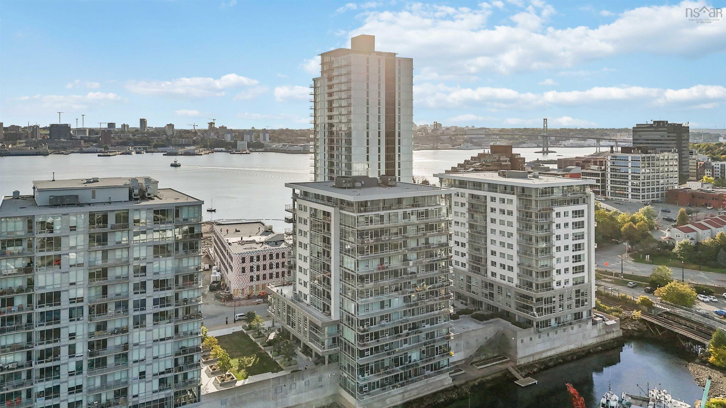 902 31 Kings Wharf Place photo #46