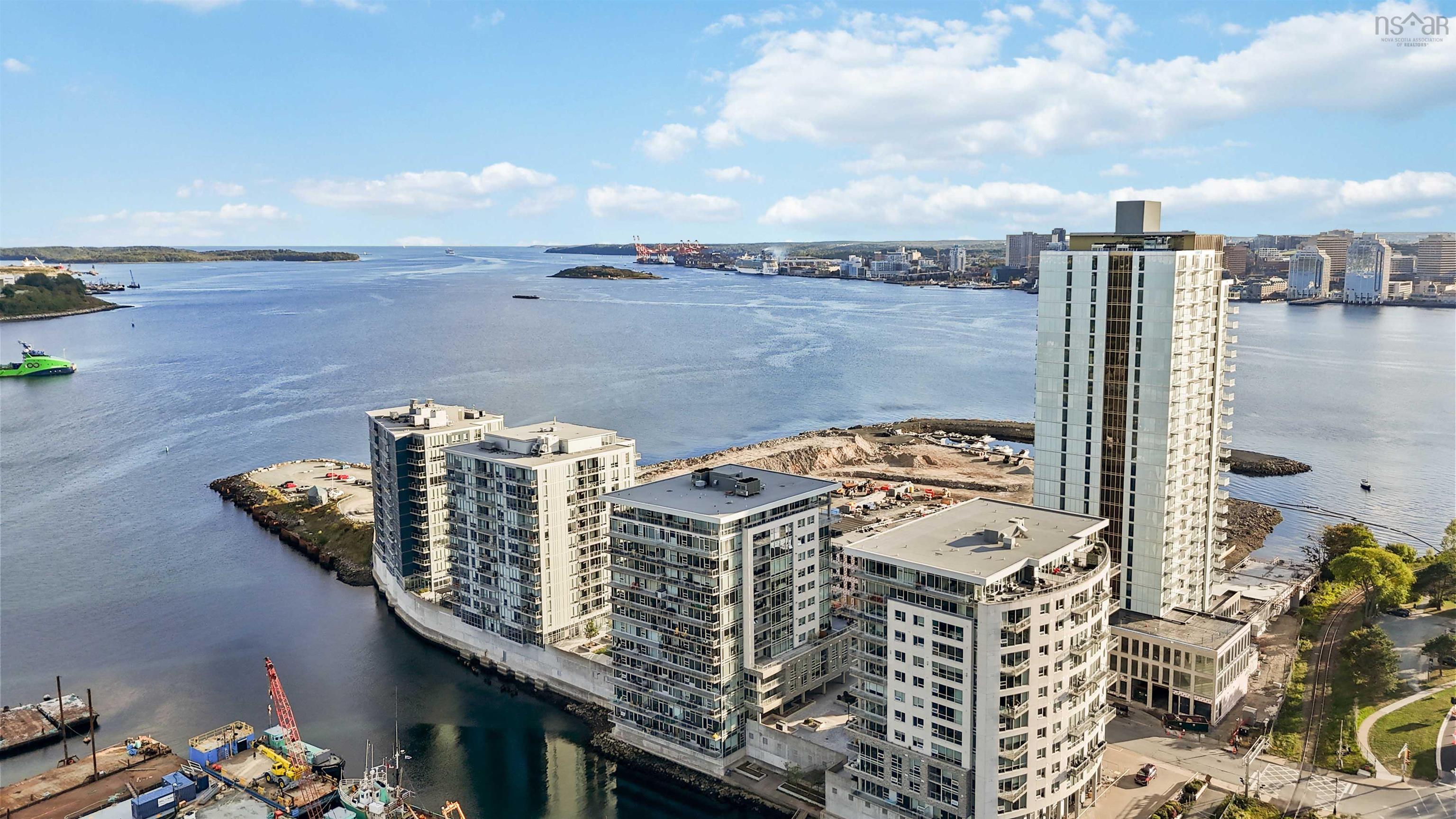 902 31 Kings Wharf Place photo #47