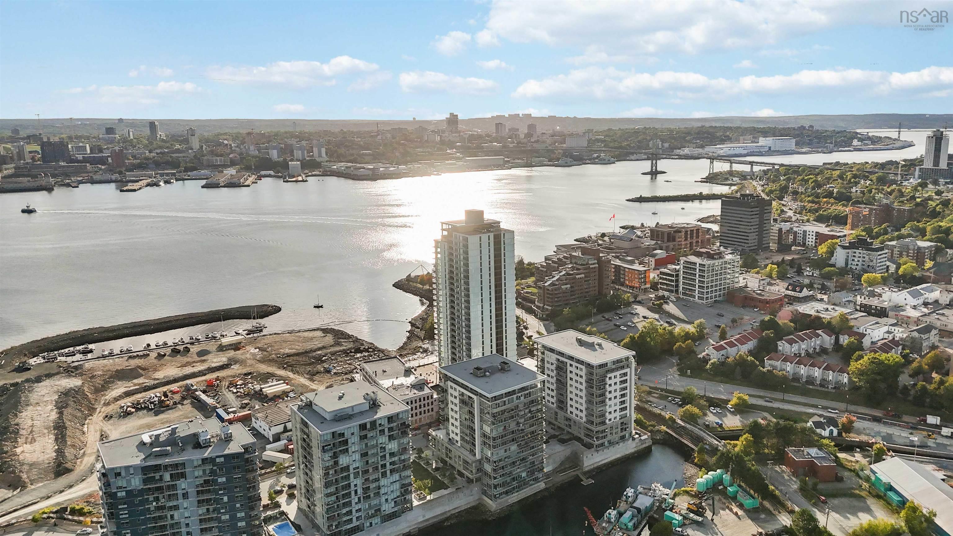 902 31 Kings Wharf Place photo #48