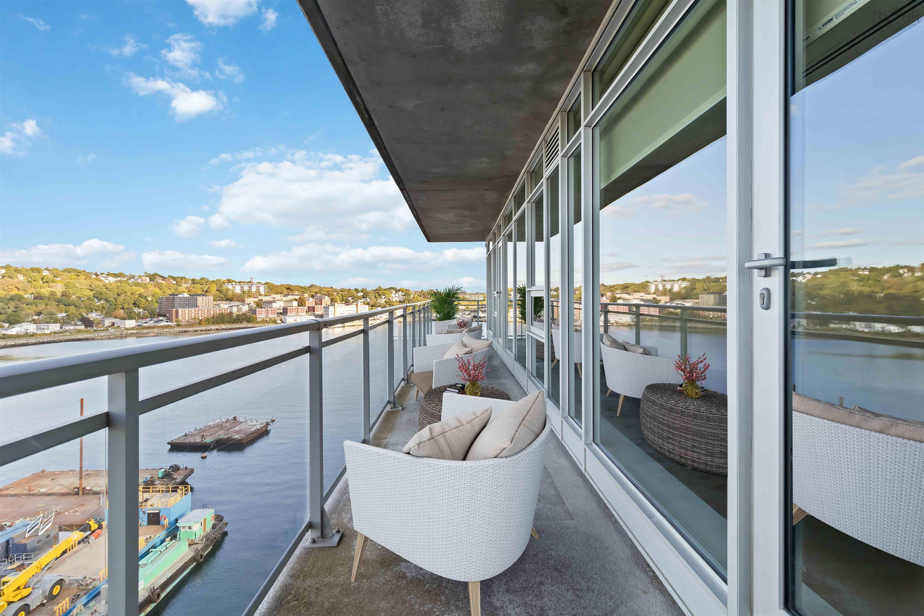 902 31 Kings Wharf Place photo #9