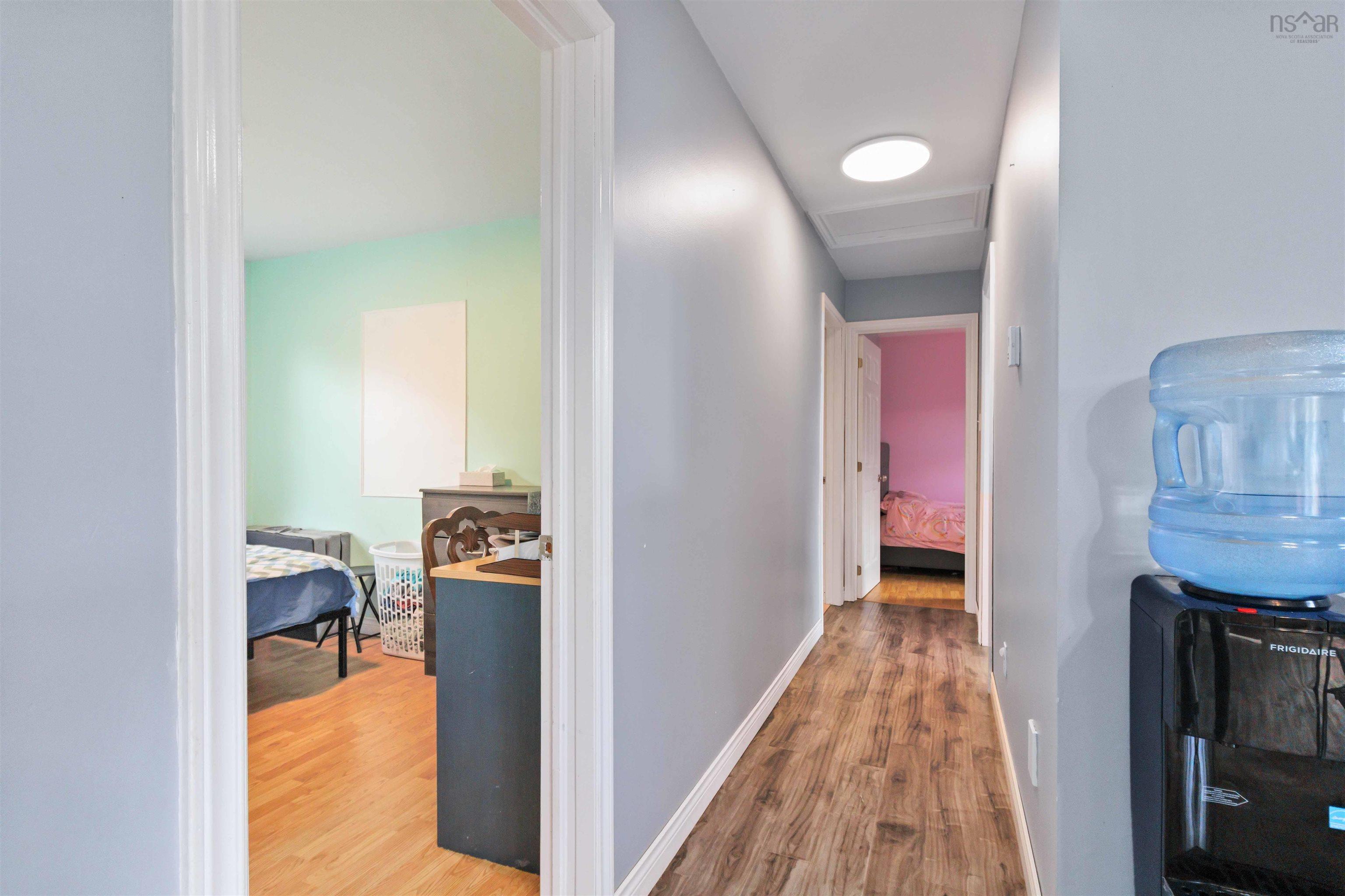 7632 Highway 7 photo #20