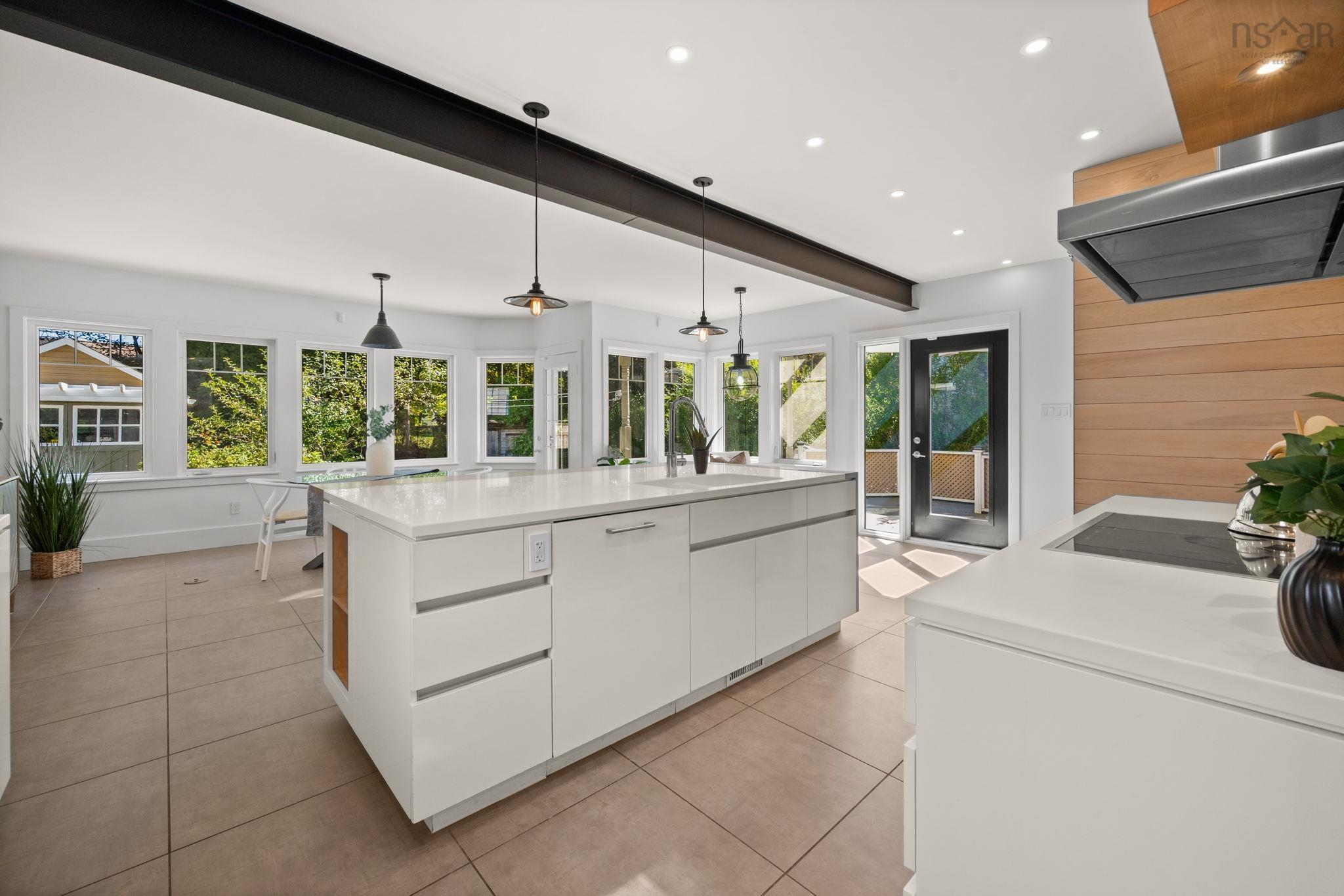 1139 Dalhousie Street photo #10