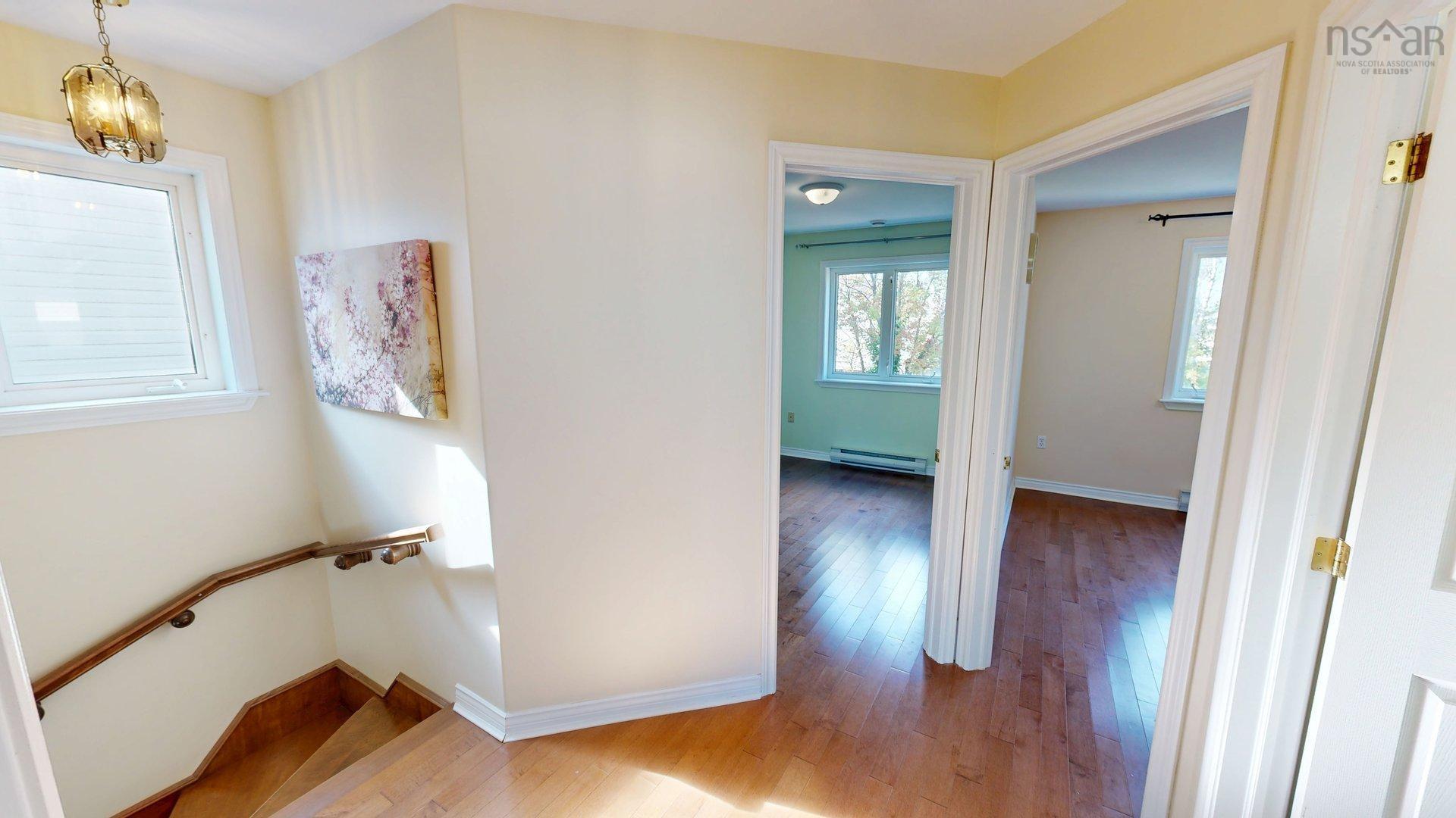 11 Glenbourne Court photo #19