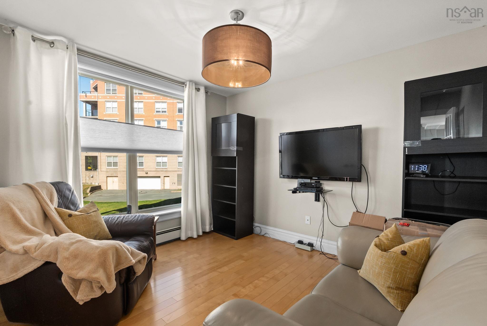 103 89 Pebblecreek Crescent photo #25