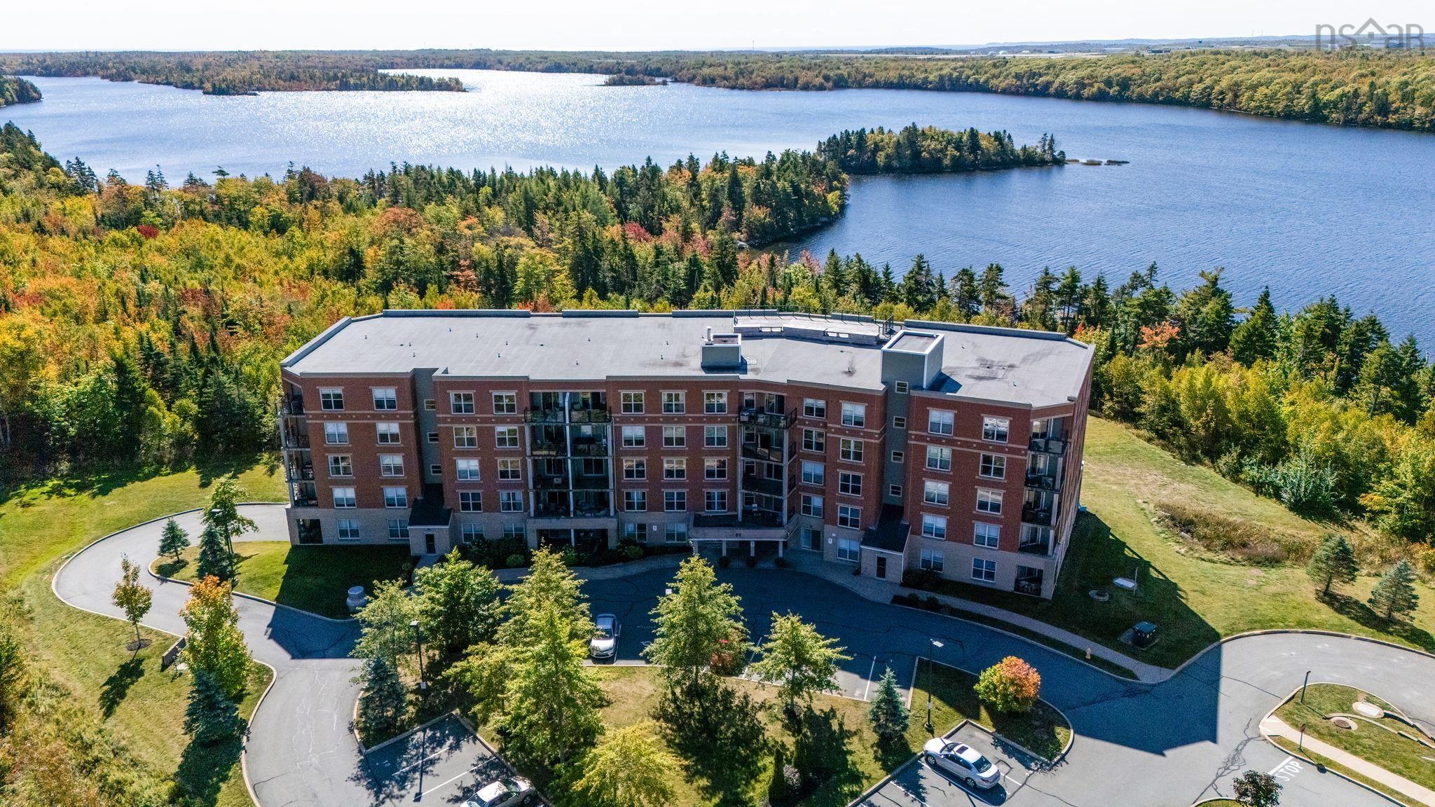 103 89 Pebblecreek Crescent photo #49