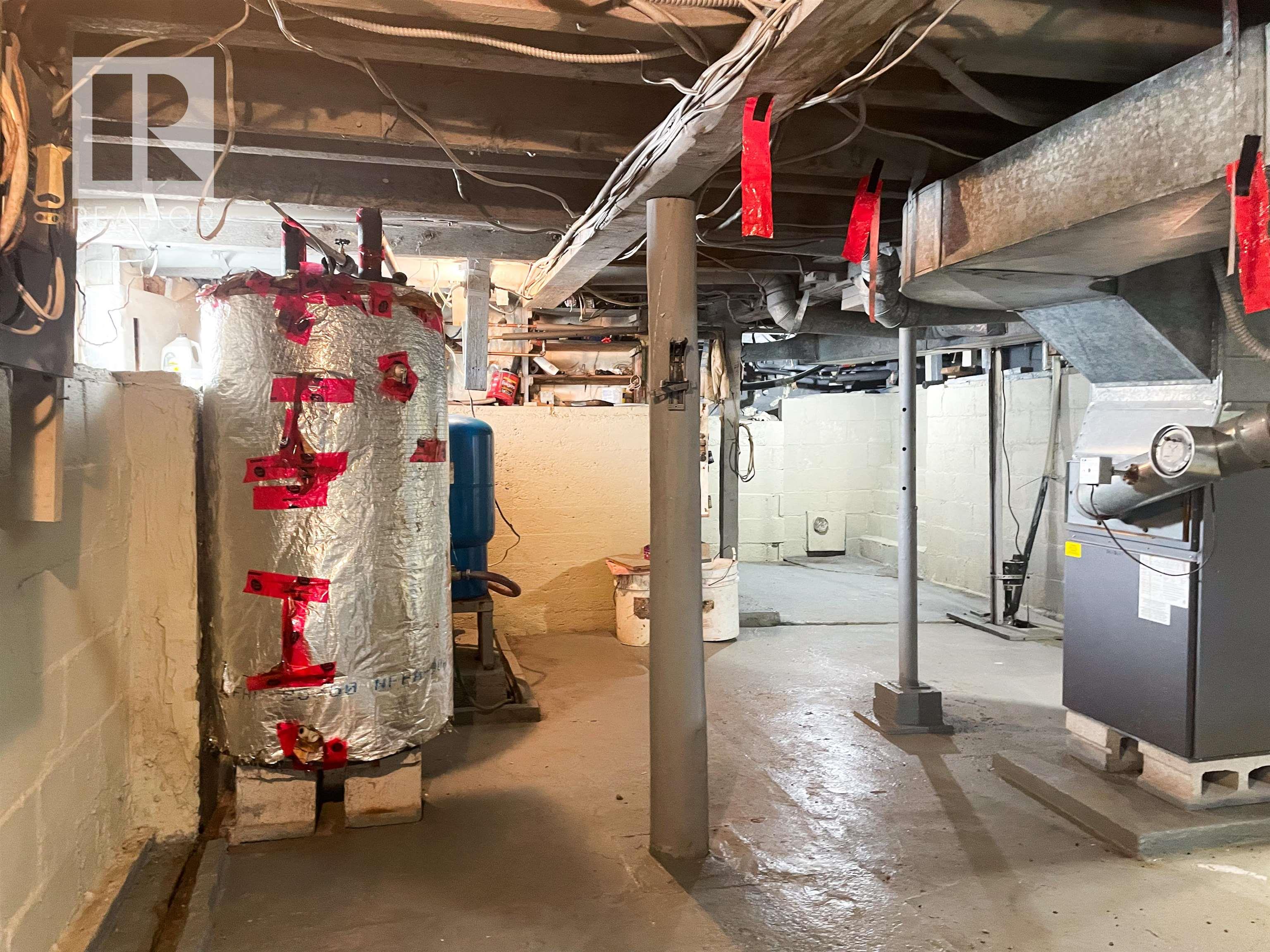 11 Harbourview Drive photo #36