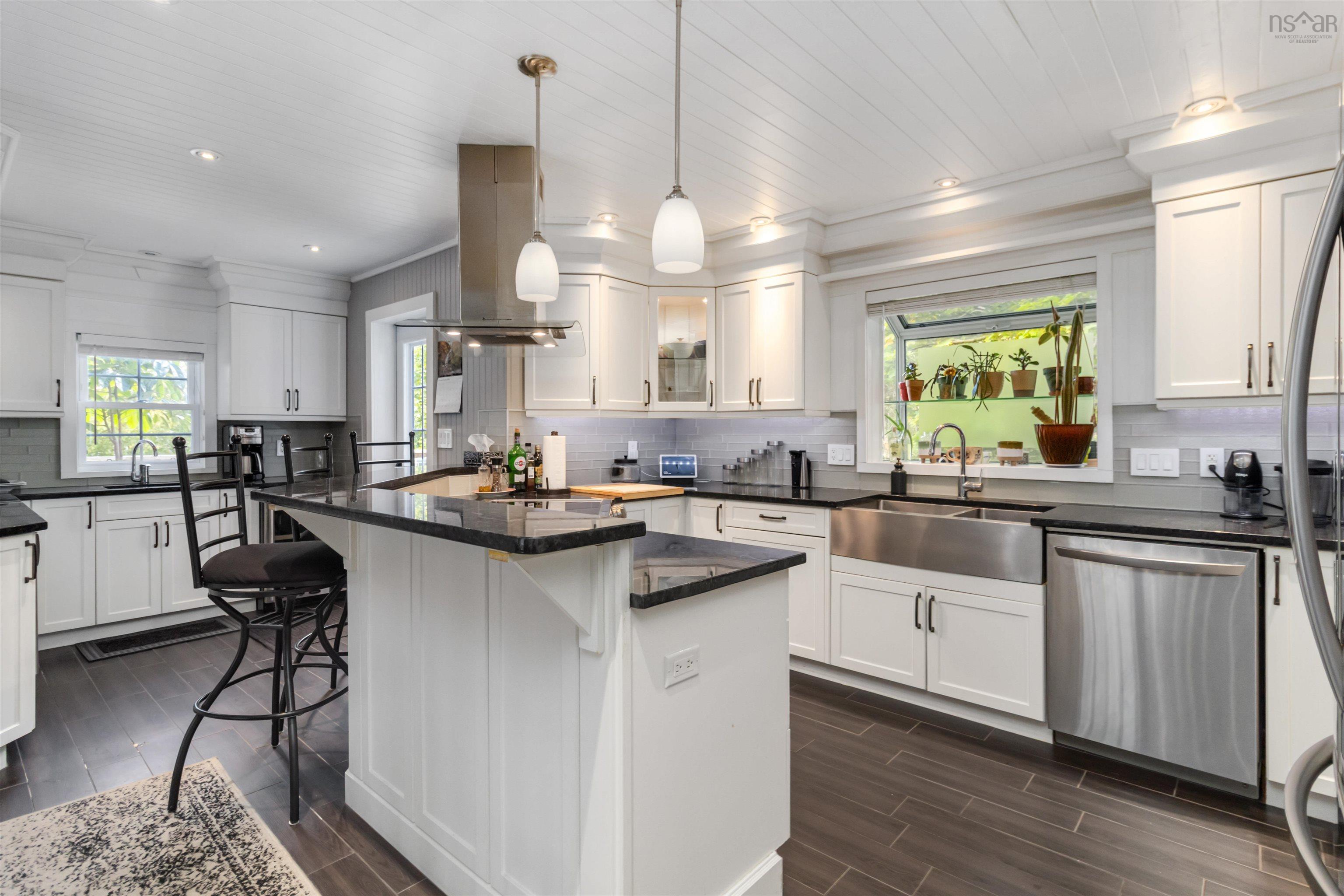 11278 Peggys Cove Road photo #11