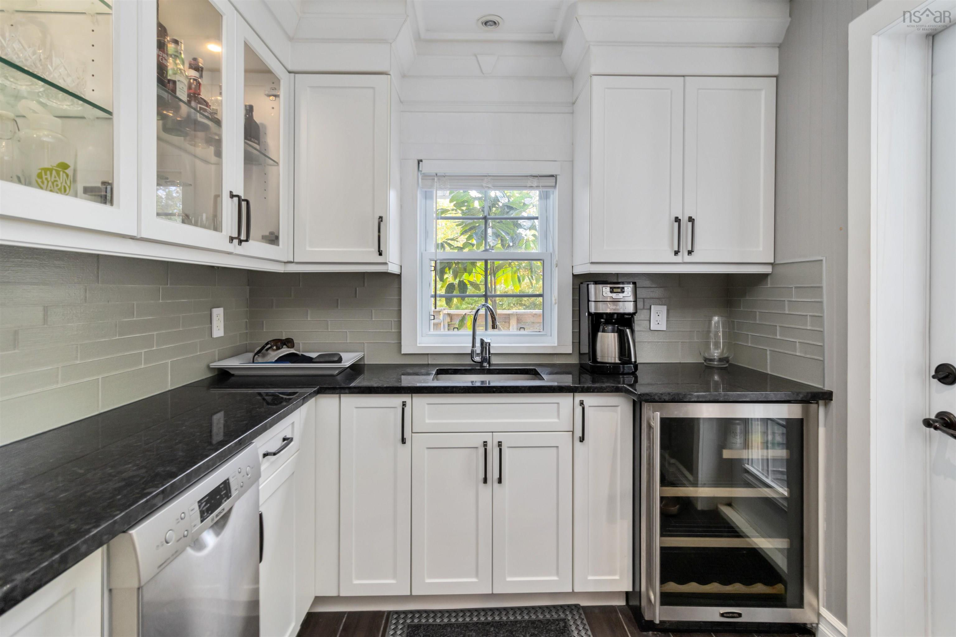 11278 Peggys Cove Road photo #16