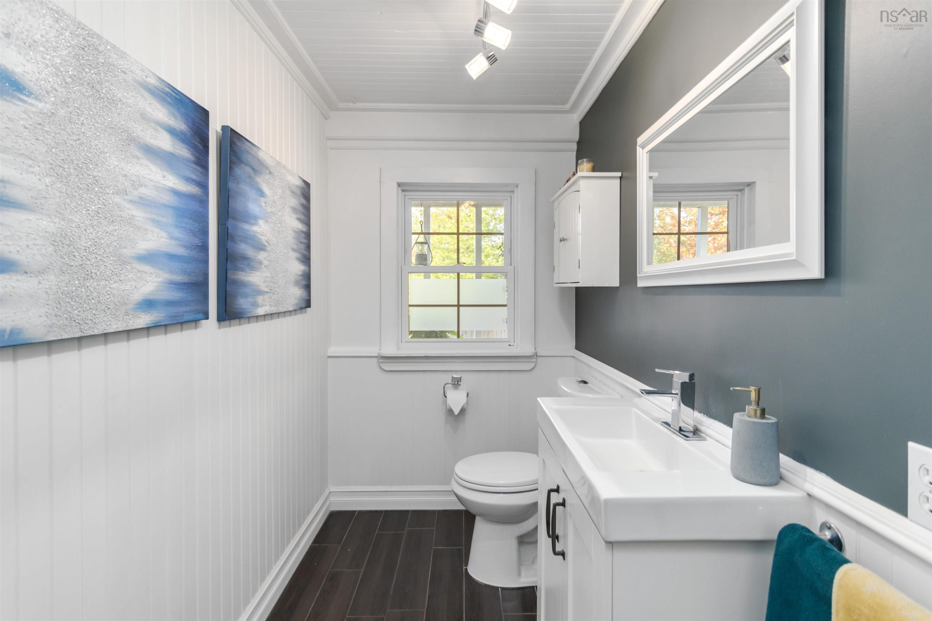 11278 Peggys Cove Road photo #19