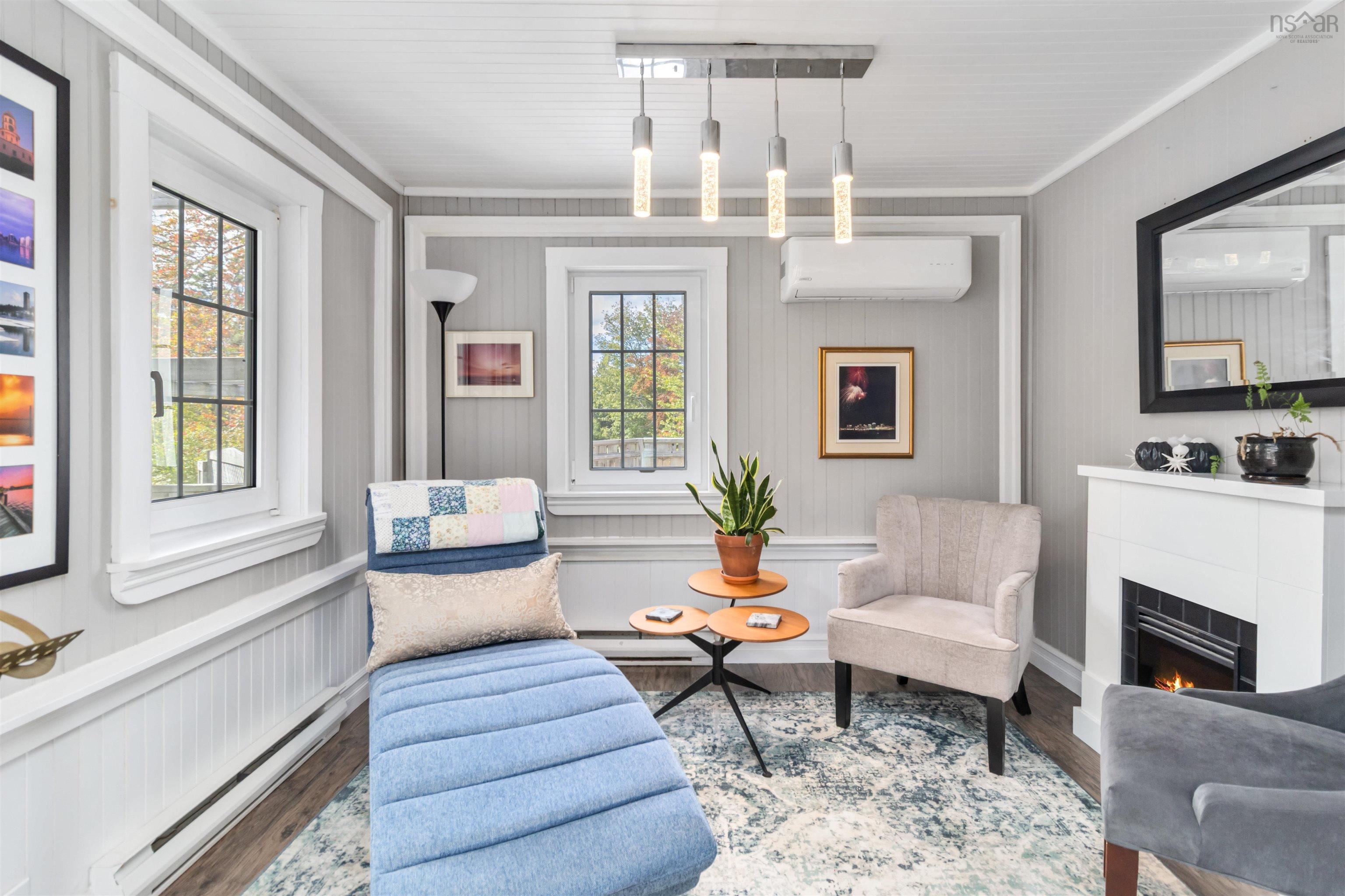 11278 Peggys Cove Road photo #20