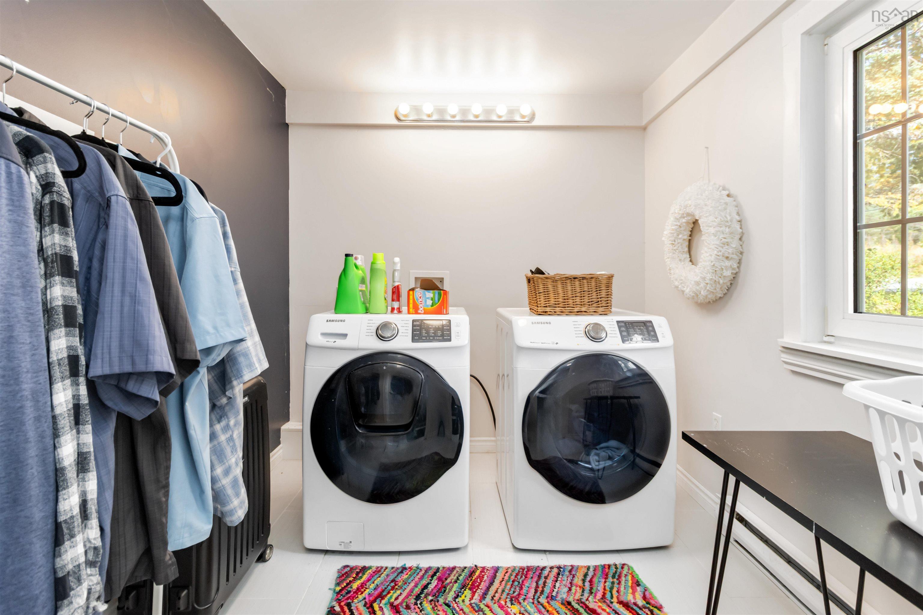 11278 Peggys Cove Road photo #24