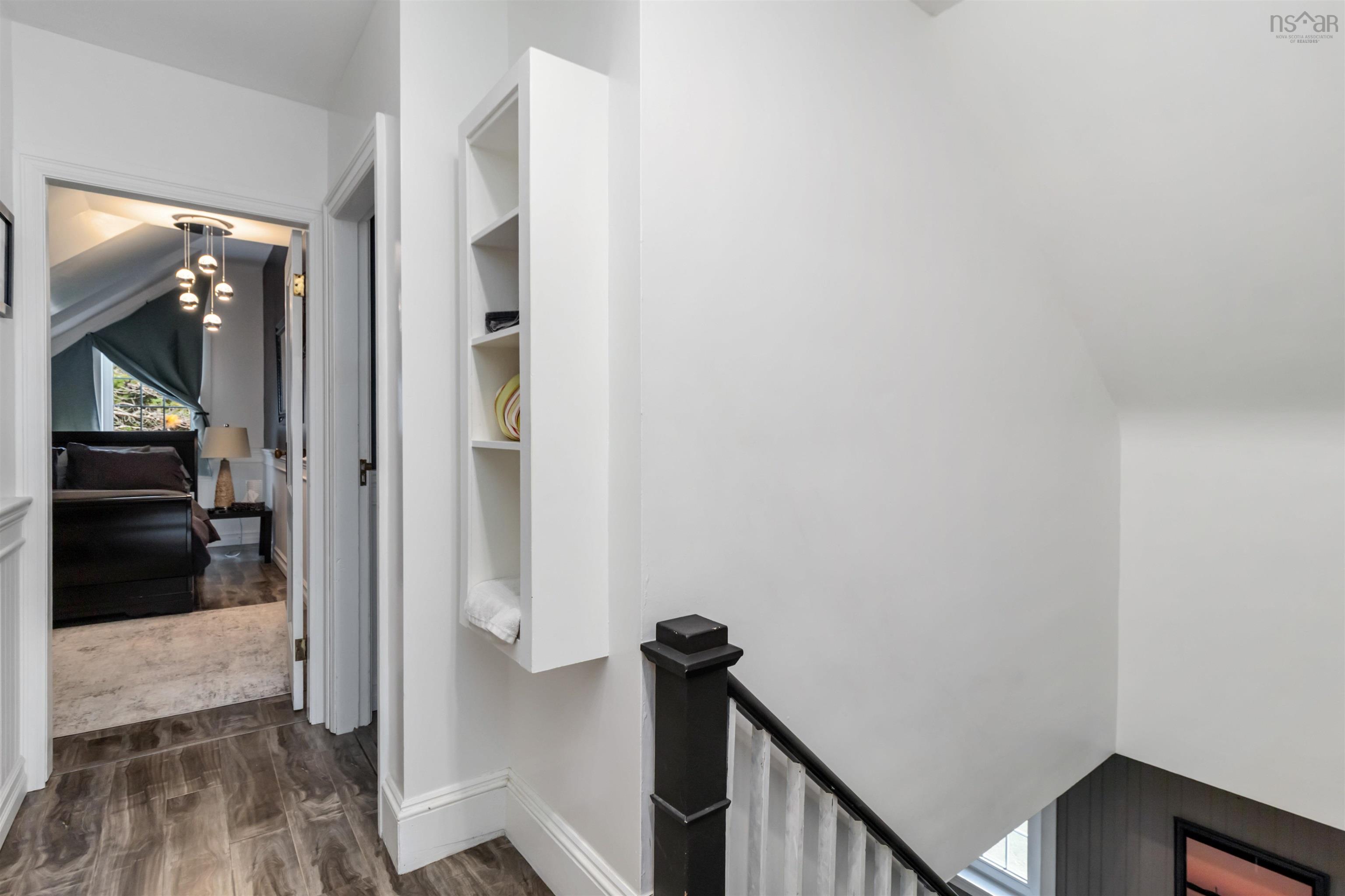 11278 Peggys Cove Road photo #29