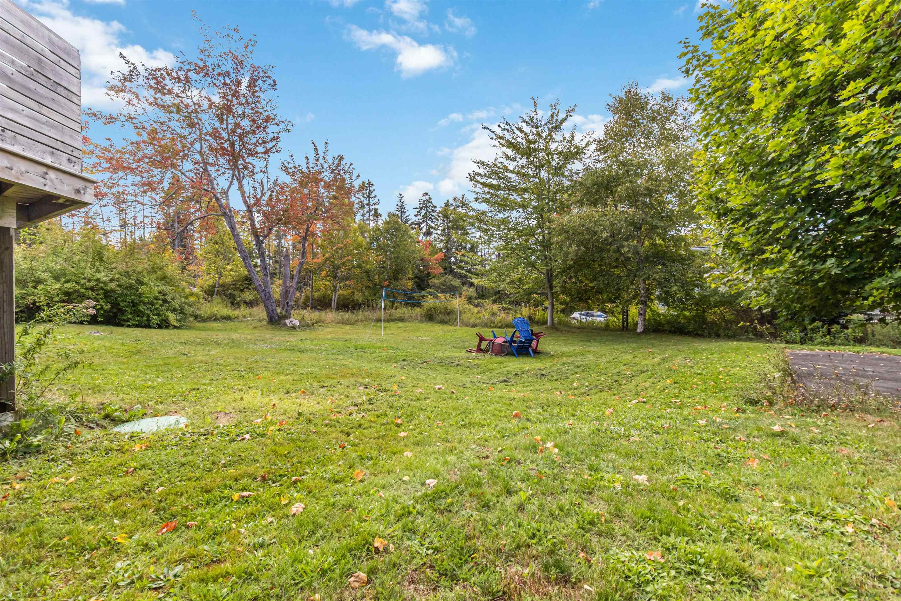 11278 Peggys Cove Road photo #39