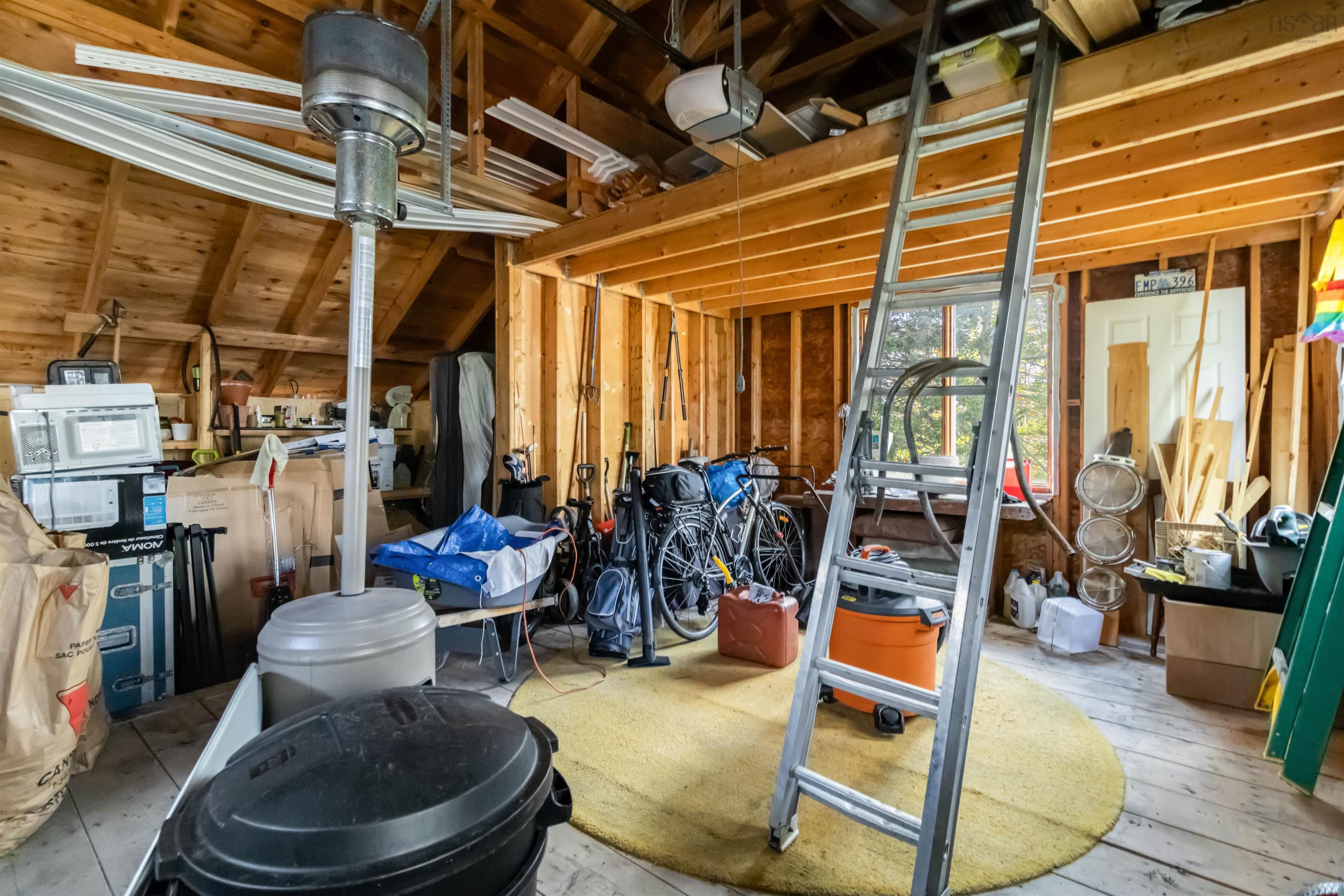 11278 Peggys Cove Road photo #41