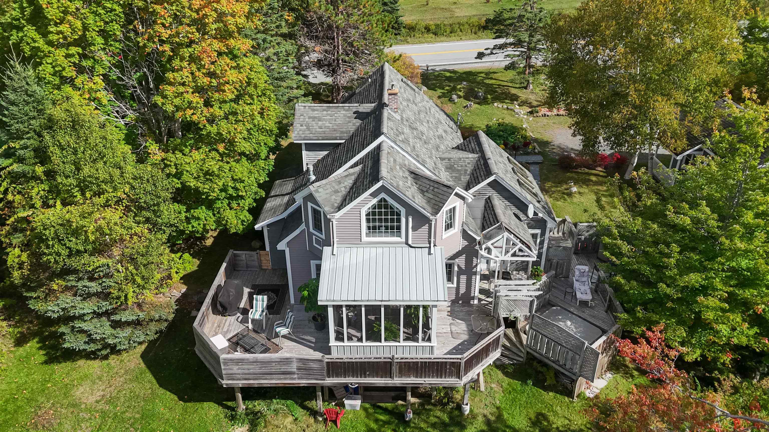 11278 Peggys Cove Road photo #43