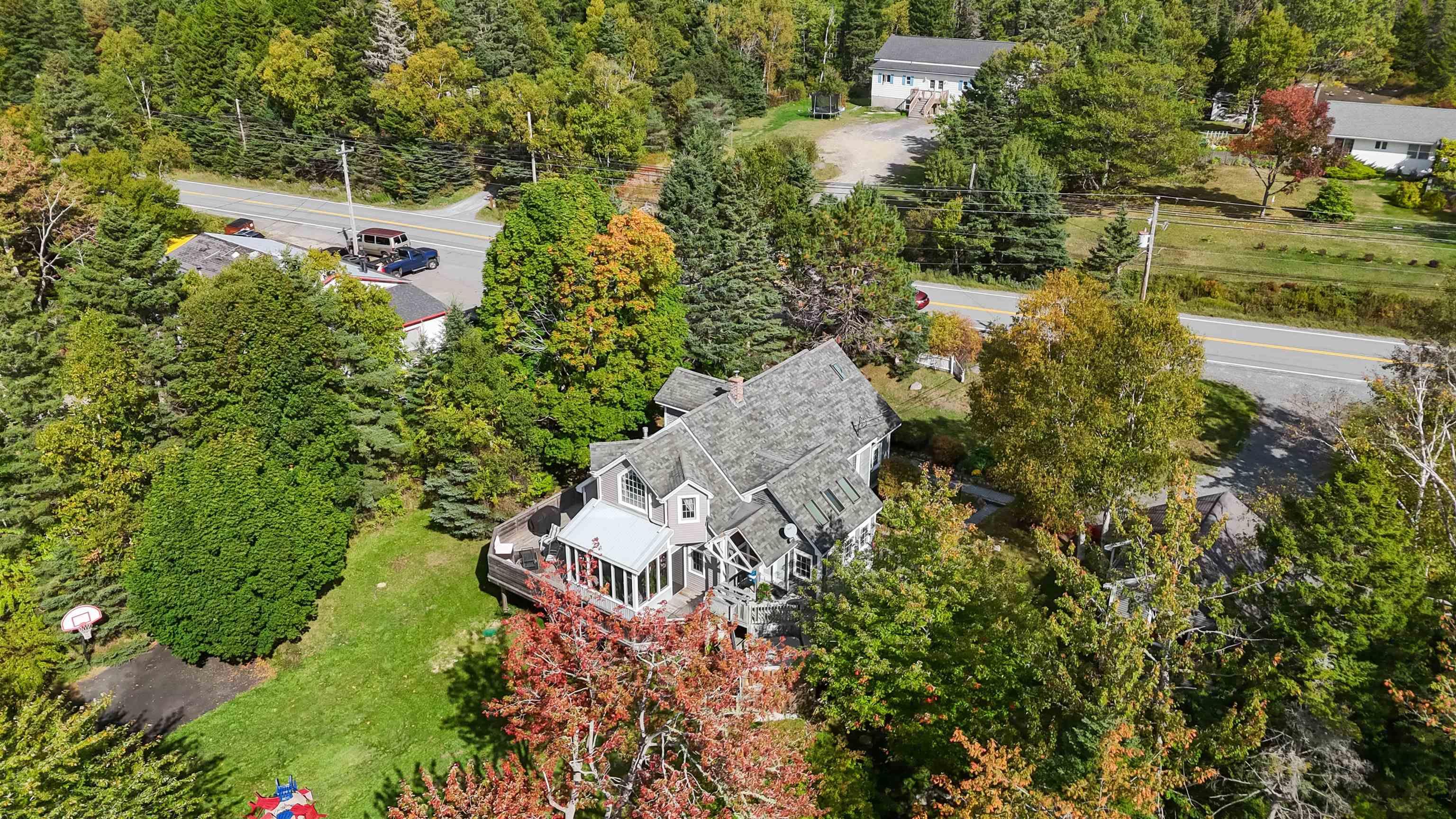 11278 Peggys Cove Road photo #45