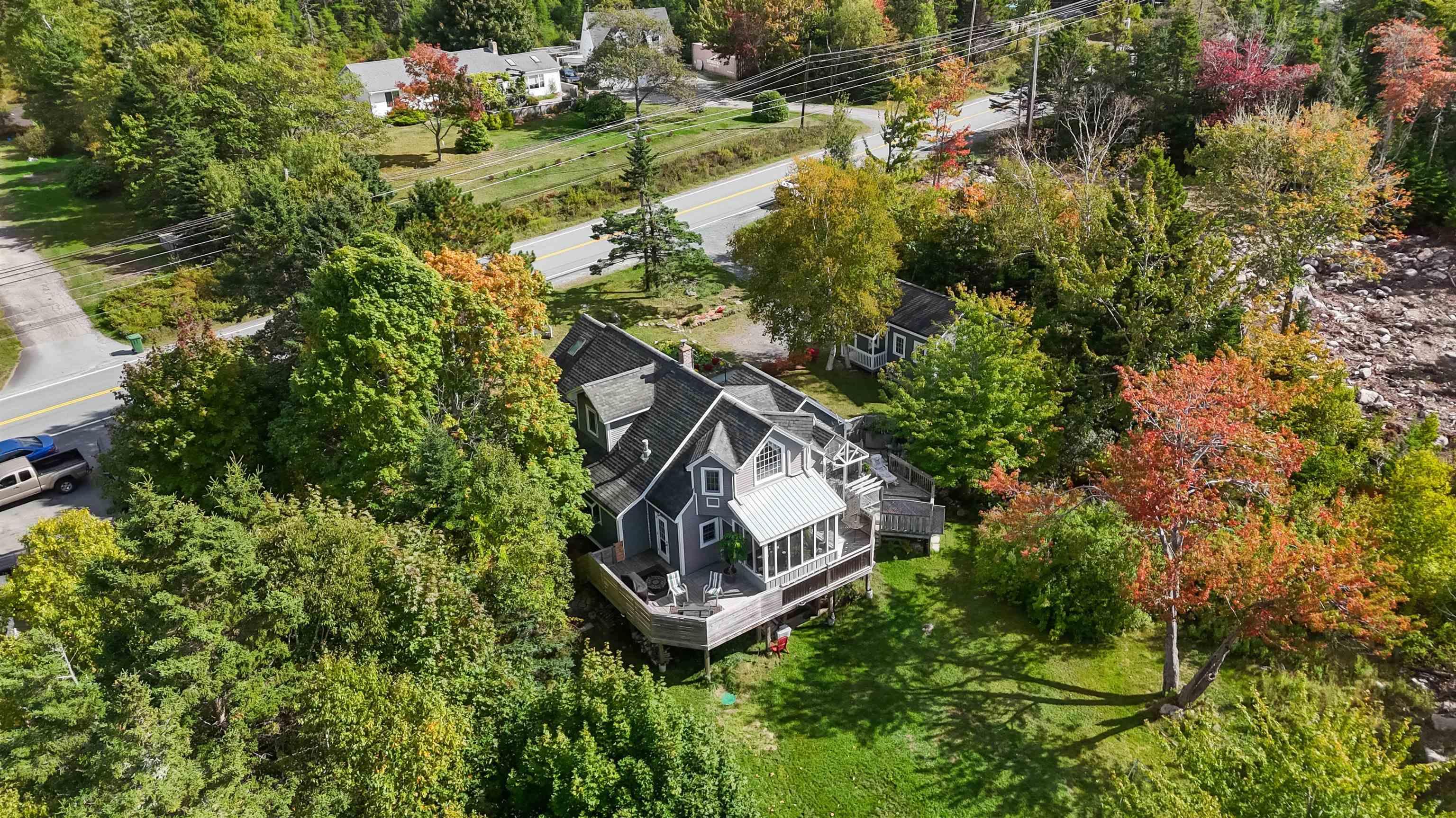 11278 Peggys Cove Road photo #47