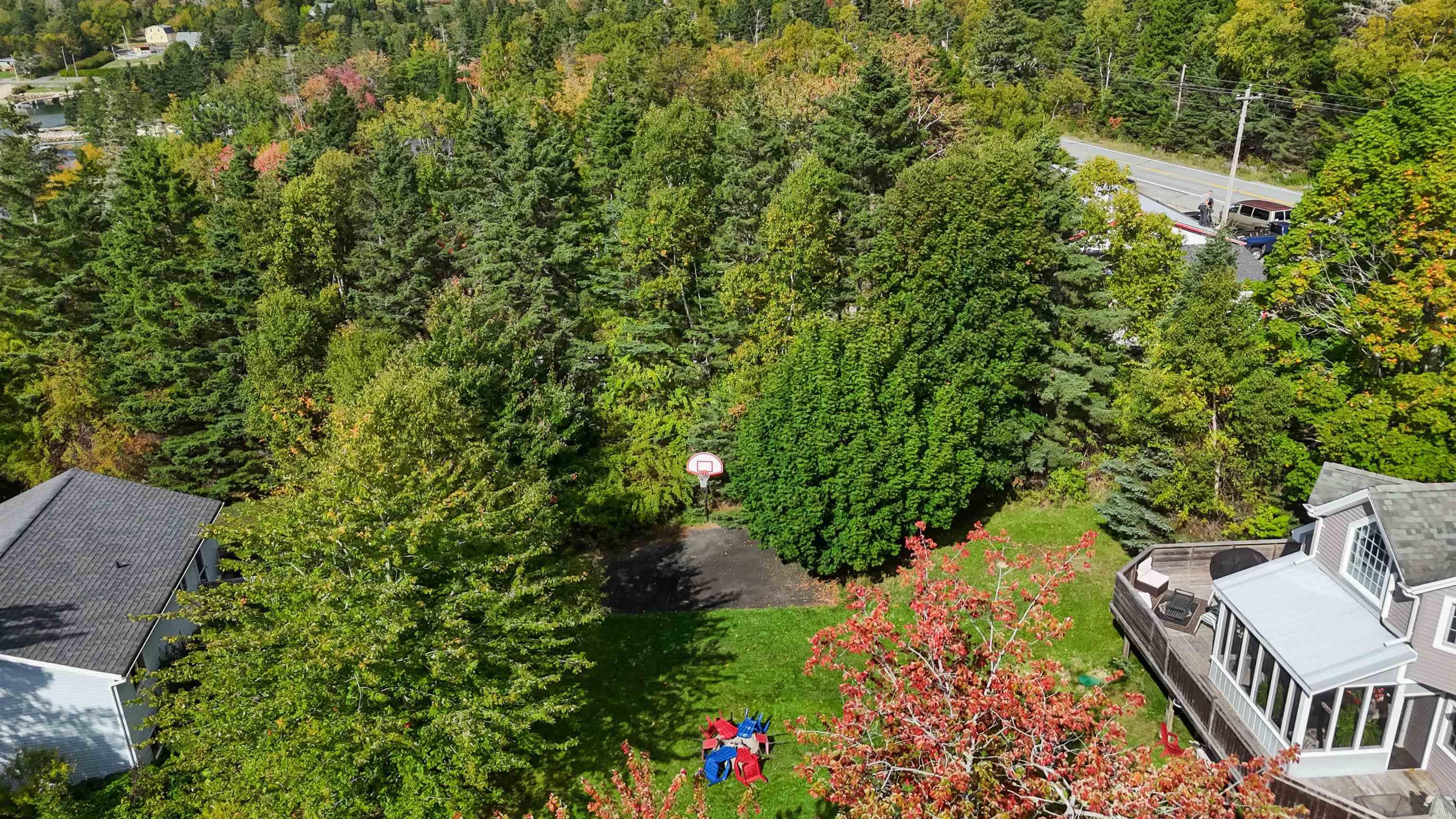 11278 Peggys Cove Road photo #48