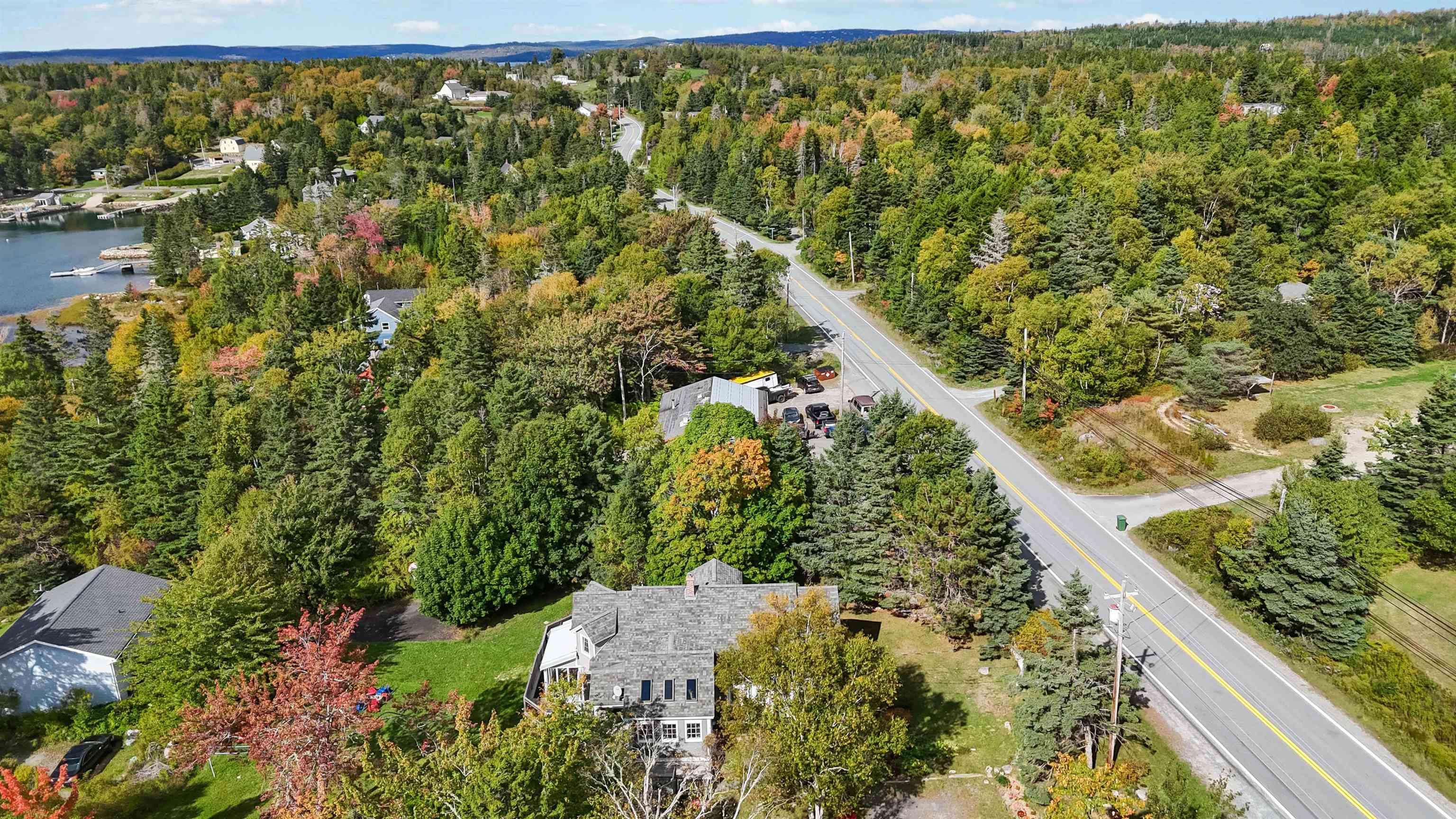 11278 Peggys Cove Road photo #49