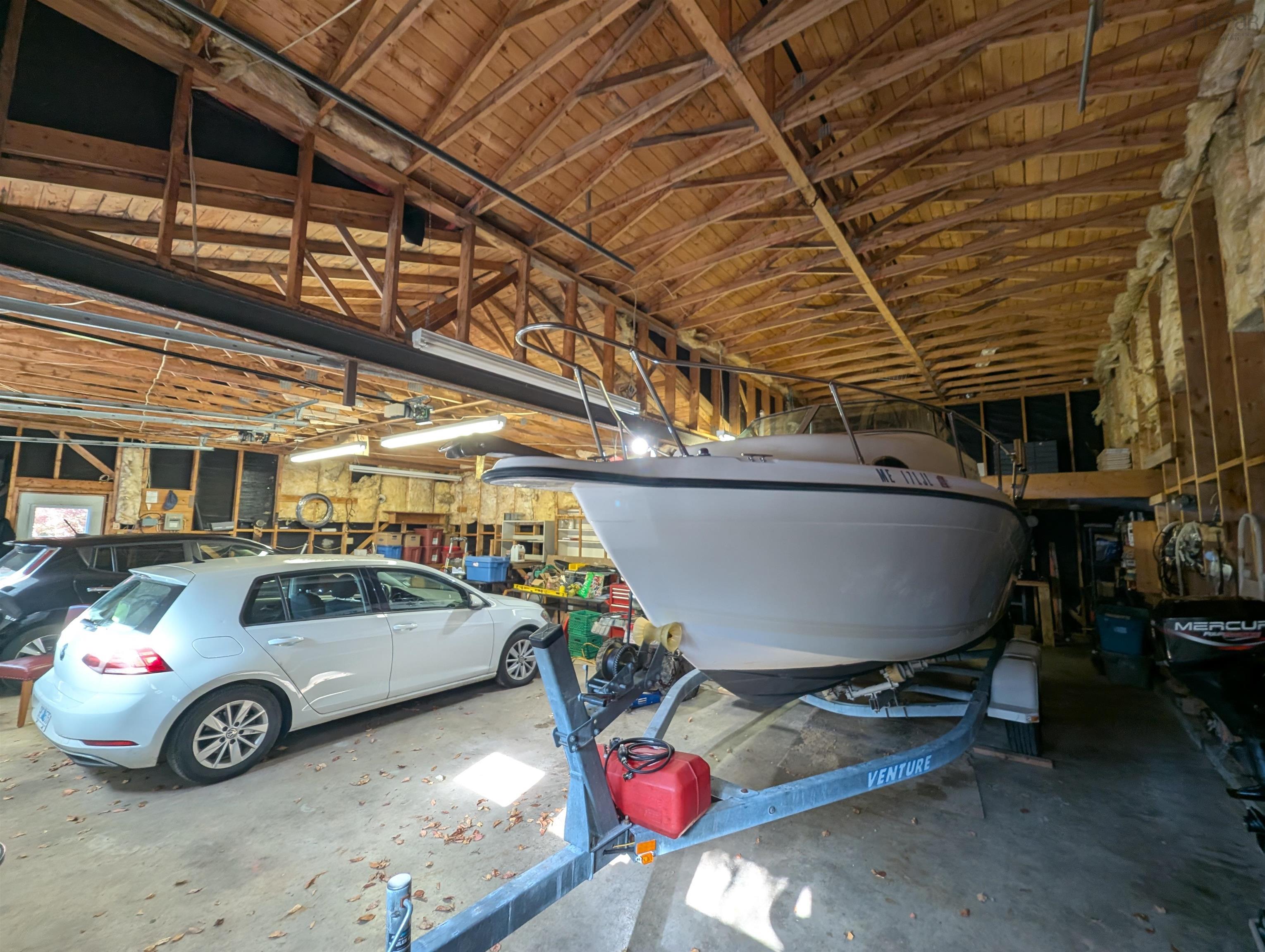 19 Benvie Hill Road photo #14