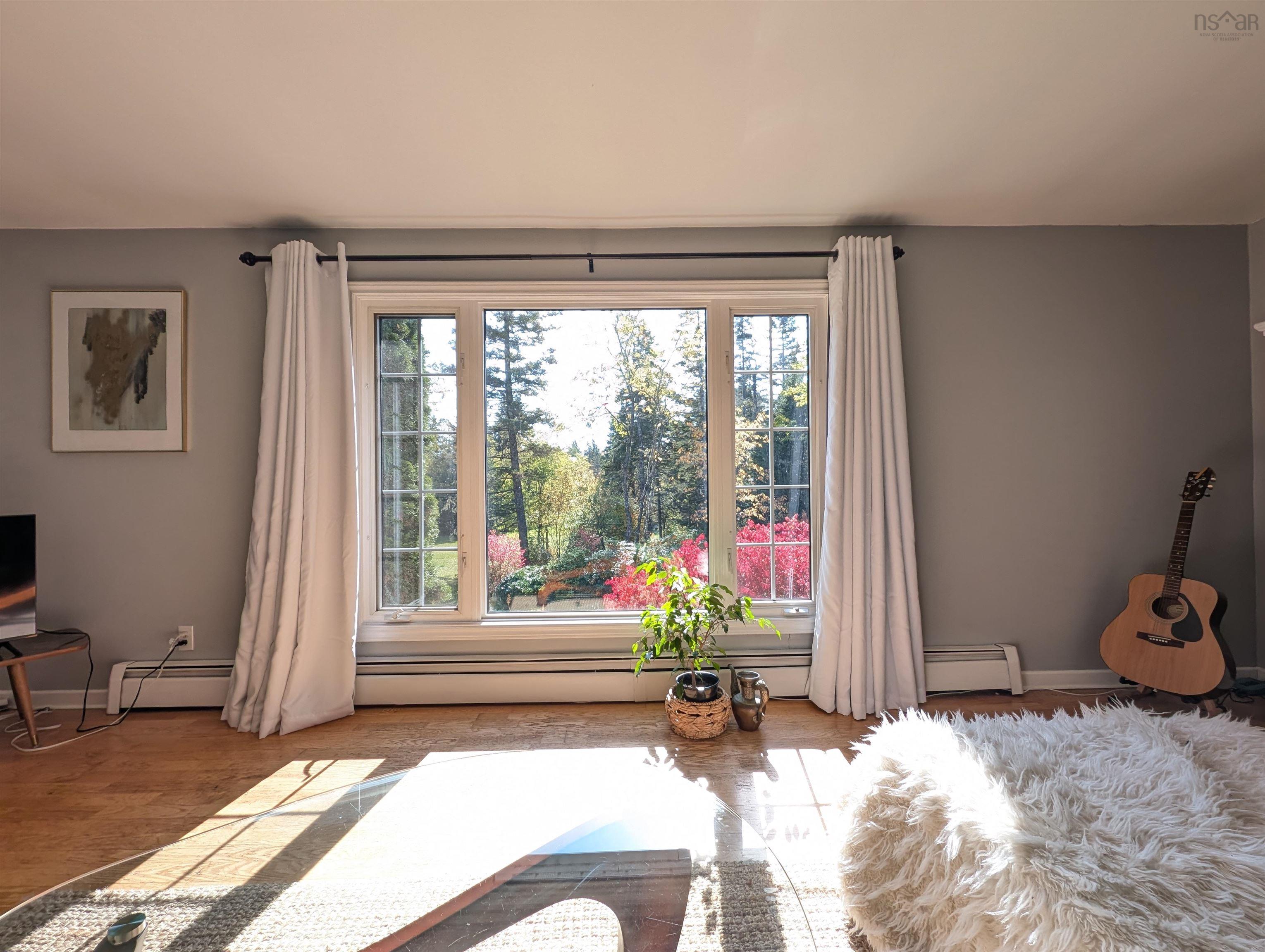 19 Benvie Hill Road photo #22