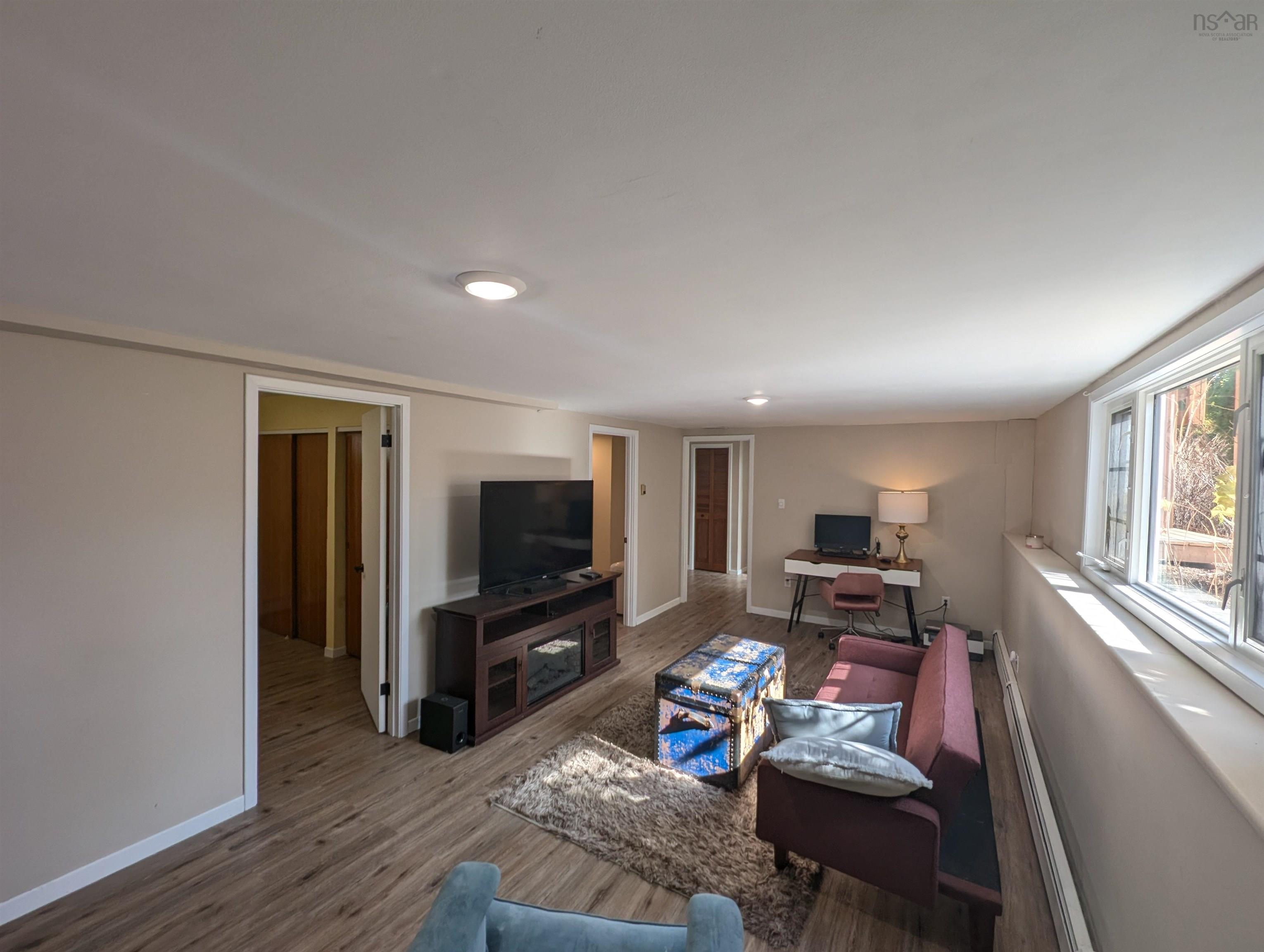 19 Benvie Hill Road photo #29