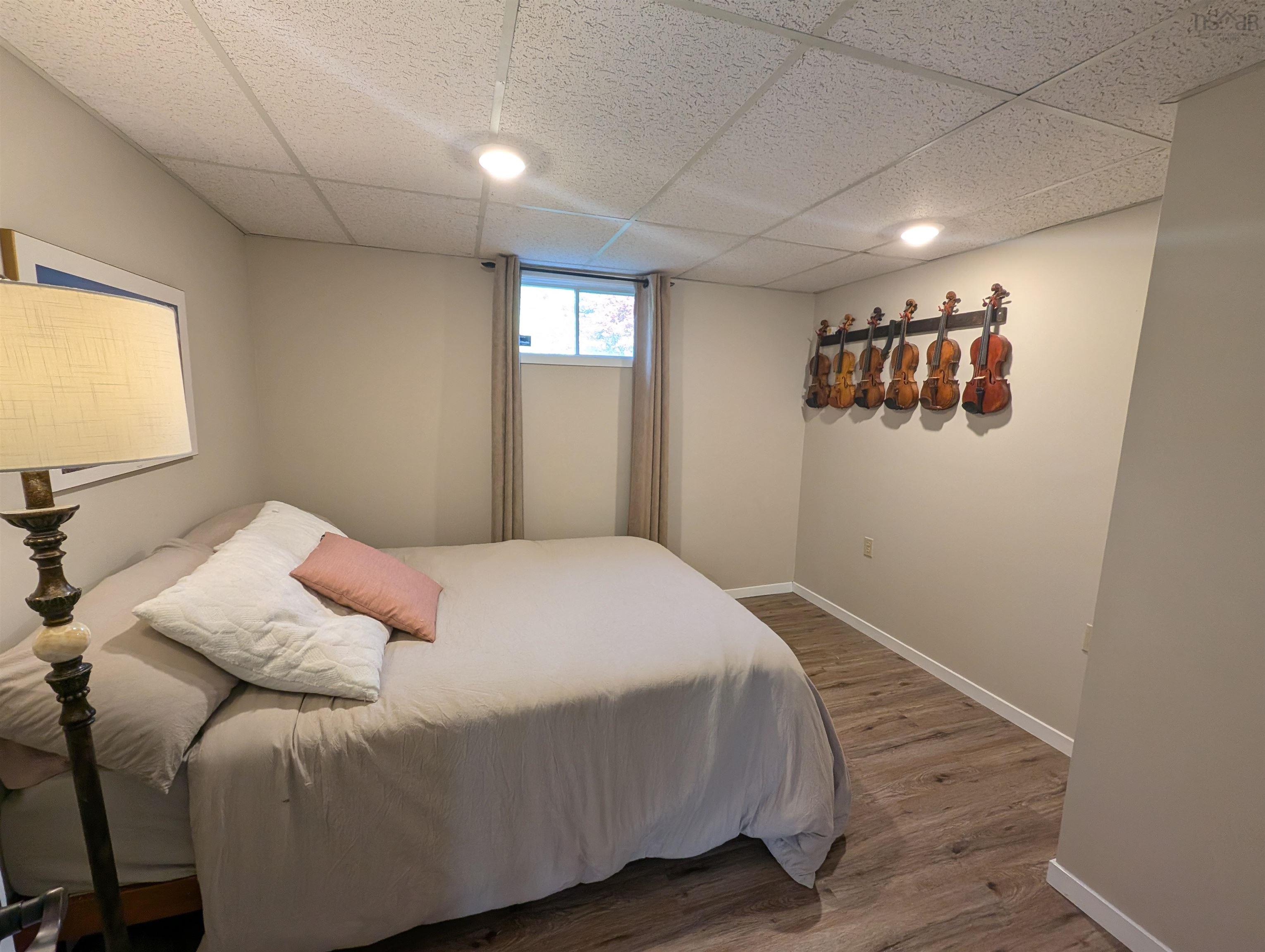 19 Benvie Hill Road photo #30