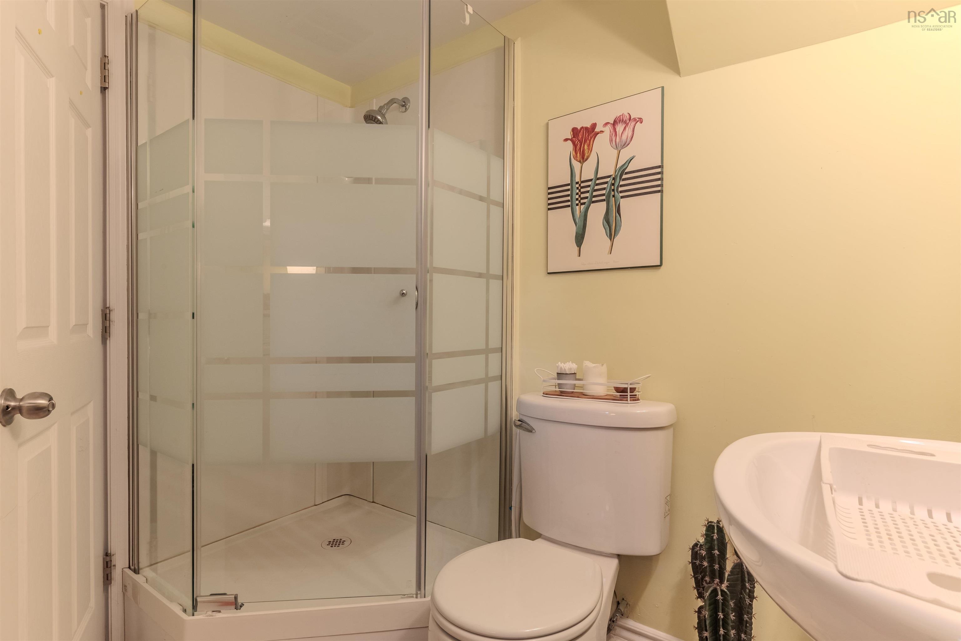 7142 Abbott Drive photo #19