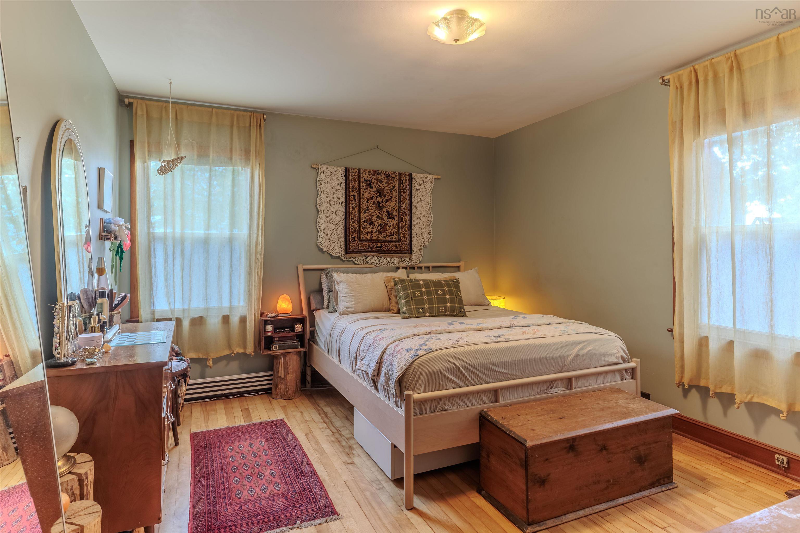 7142 Abbott Drive photo #8