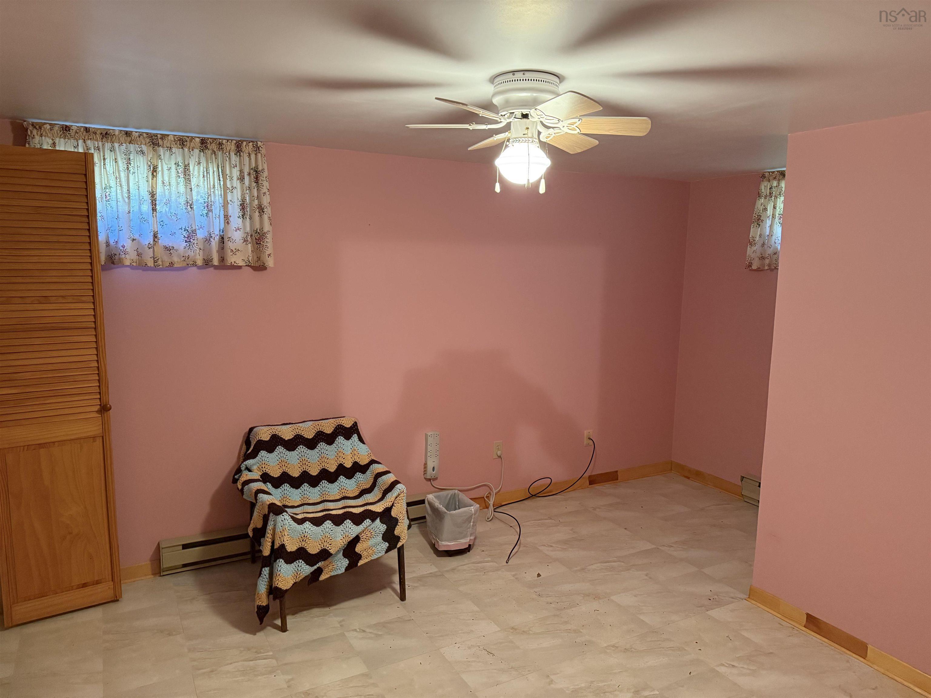 1045 336 Highway photo #22