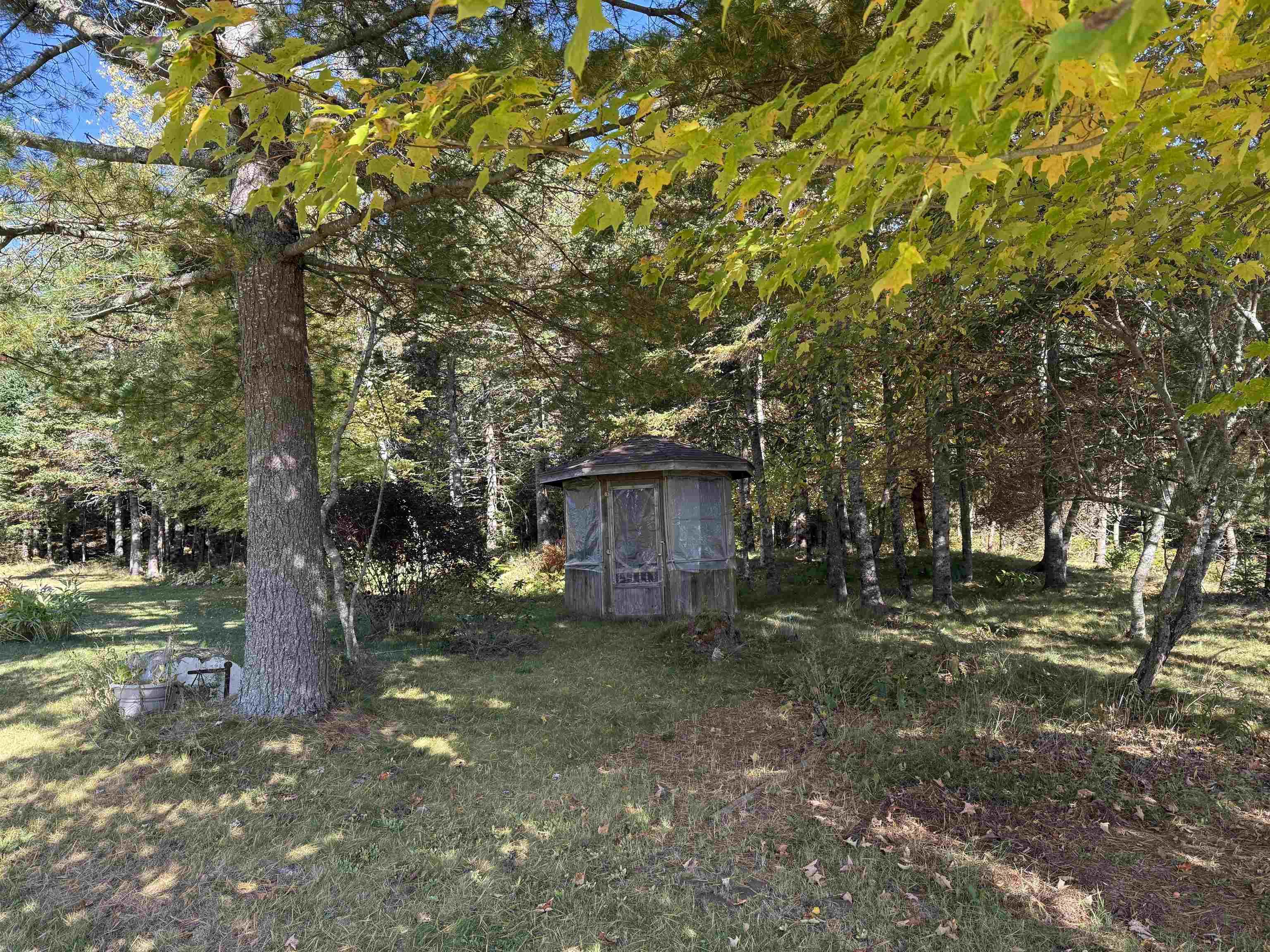 1045 336 Highway photo #27