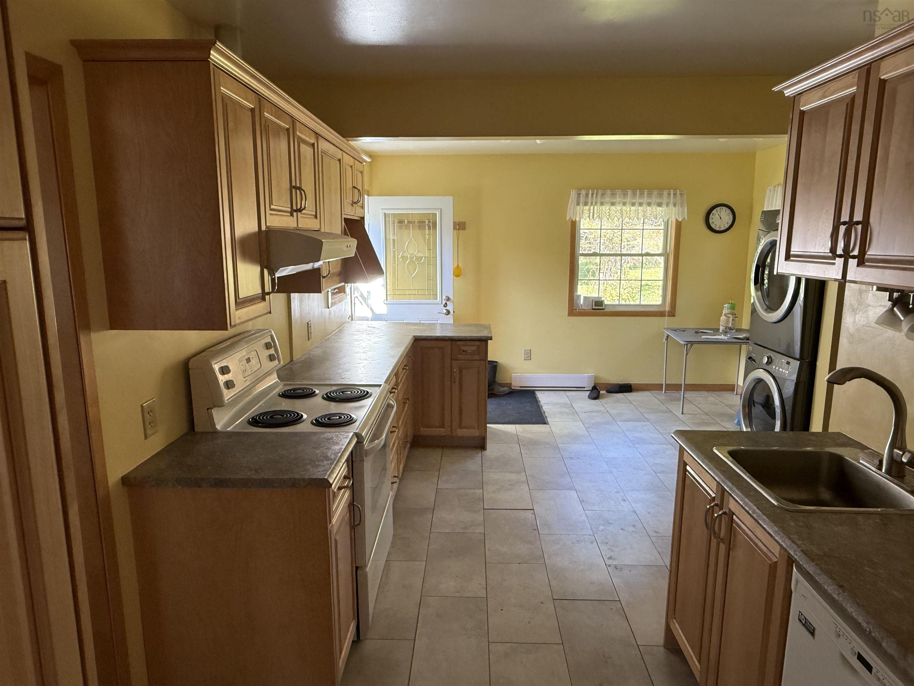 1045 336 Highway photo #10