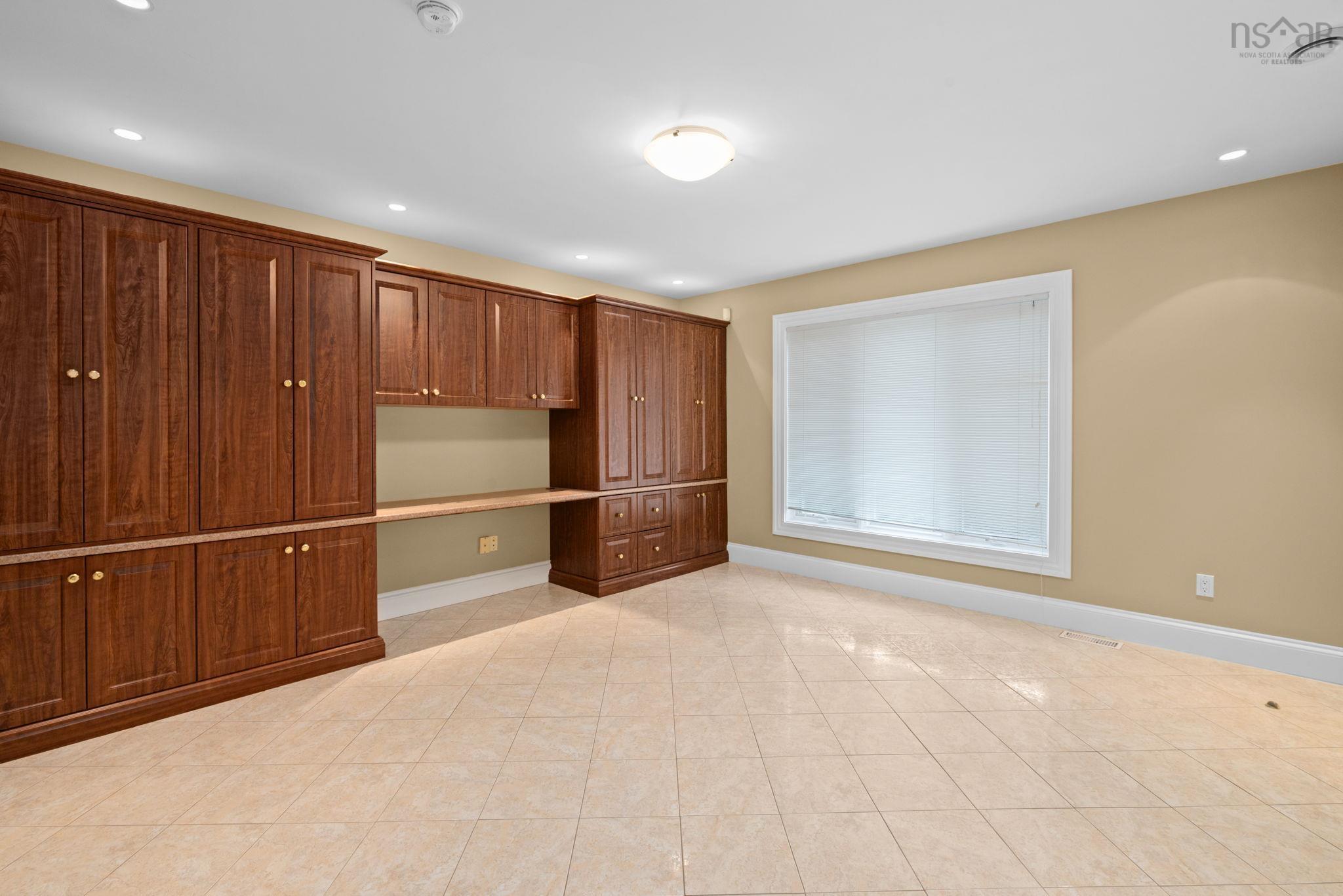 38 Lennox Road photo #25