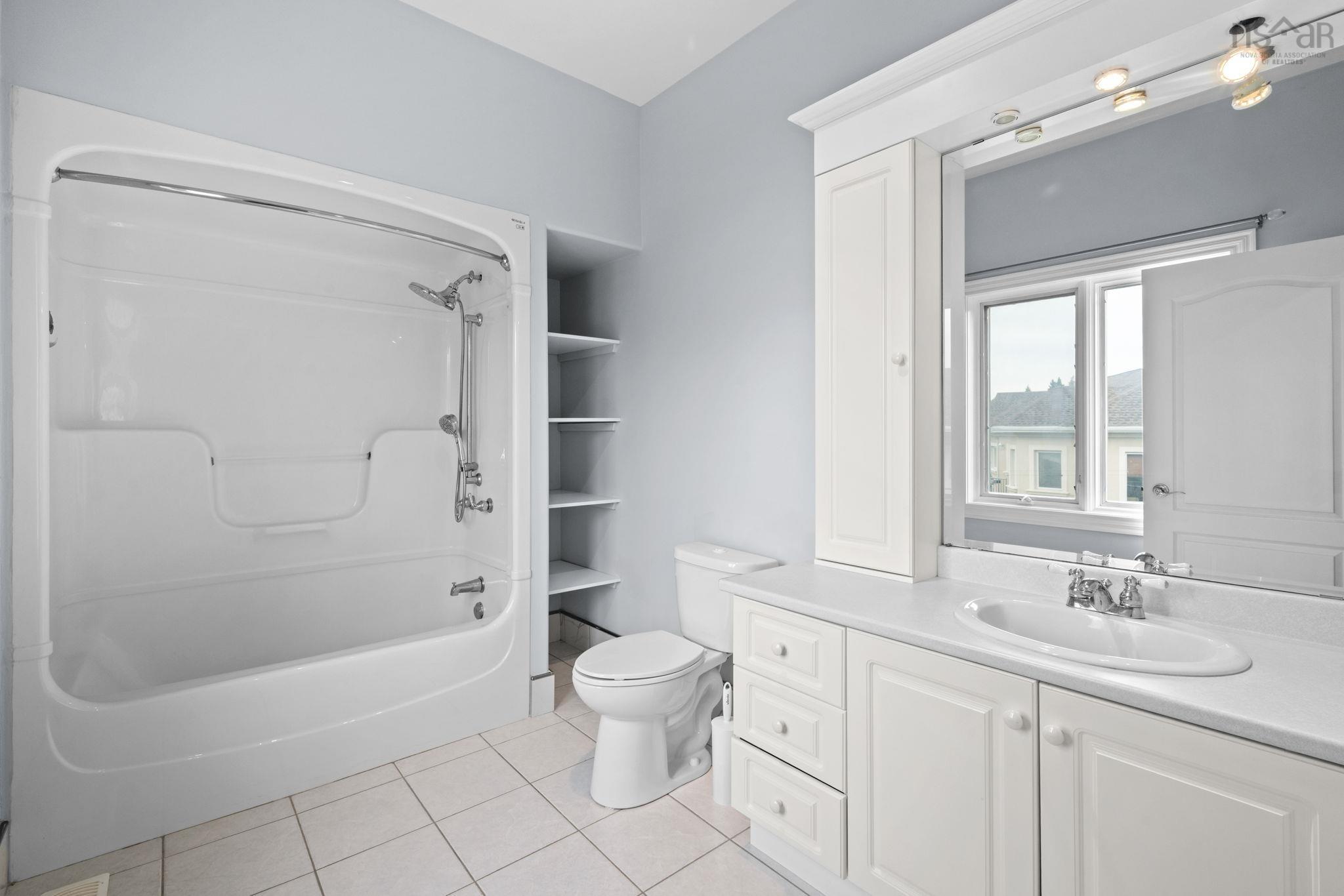 38 Lennox Road photo #34