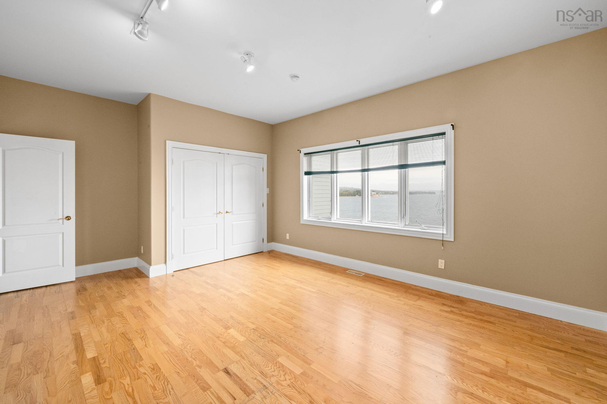 38 Lennox Road photo #36