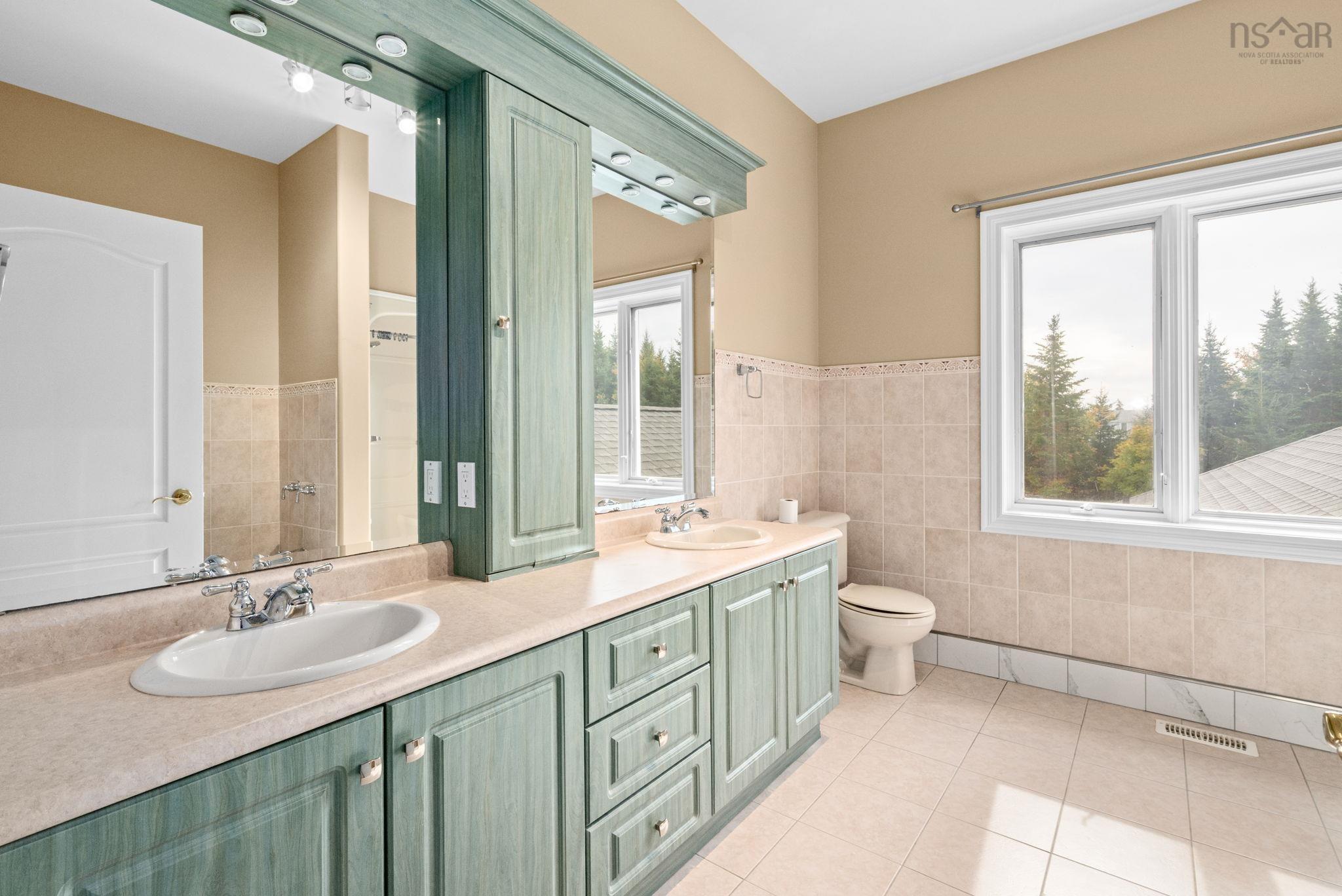 38 Lennox Road photo #37